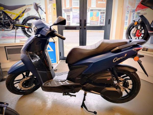 MGB Coral 125 125 Scooter Petrol CVT Euro 5 (9 ps)