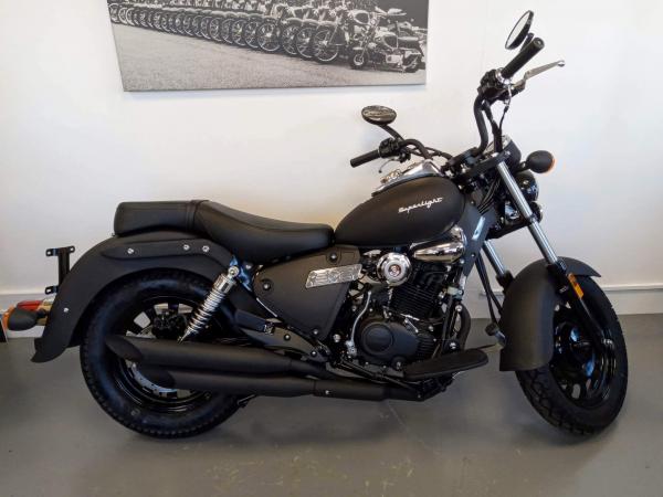 Keeway Superlight 125 125 125 LTD Custom Cruiser (2010 - )