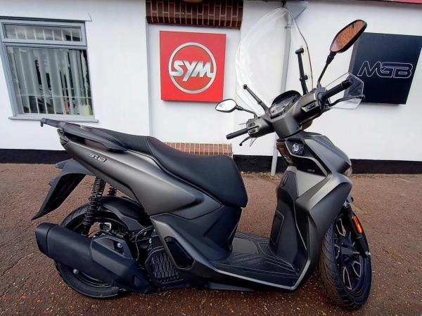 Voge SR16 Scooter (2025 - )