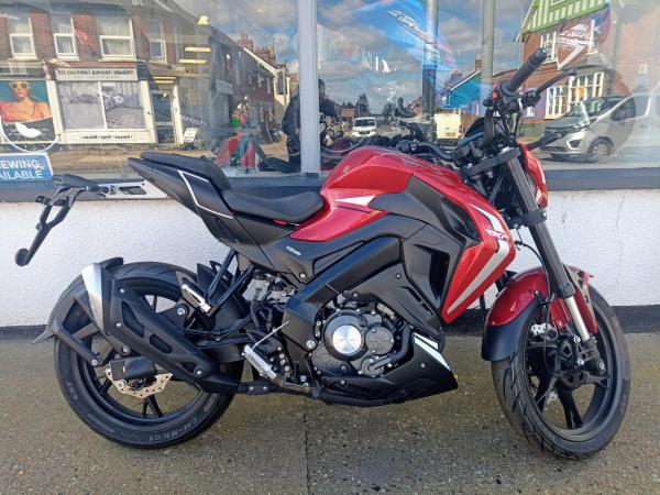 Keeway RKF 125 125 Naked Petrol Manual Euro 5 (12 ps)