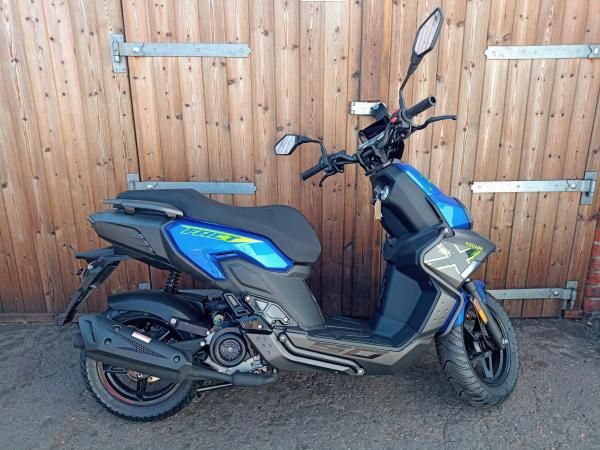 Keeway Fact X 50 50 Moped (2025 - )