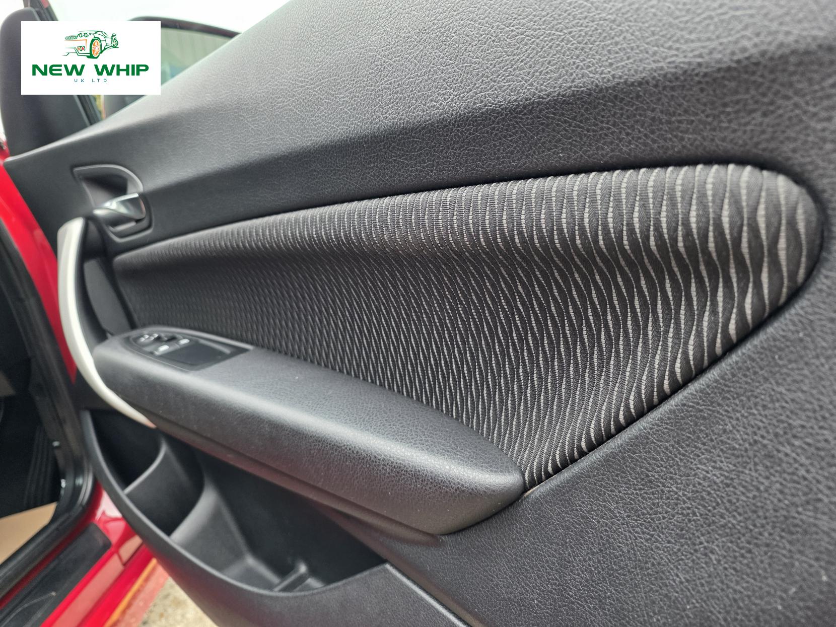 BMW 1 Series 1.6 116i SE Hatchback 3dr Petrol Manual Euro 5 (s/s) (136 ps)