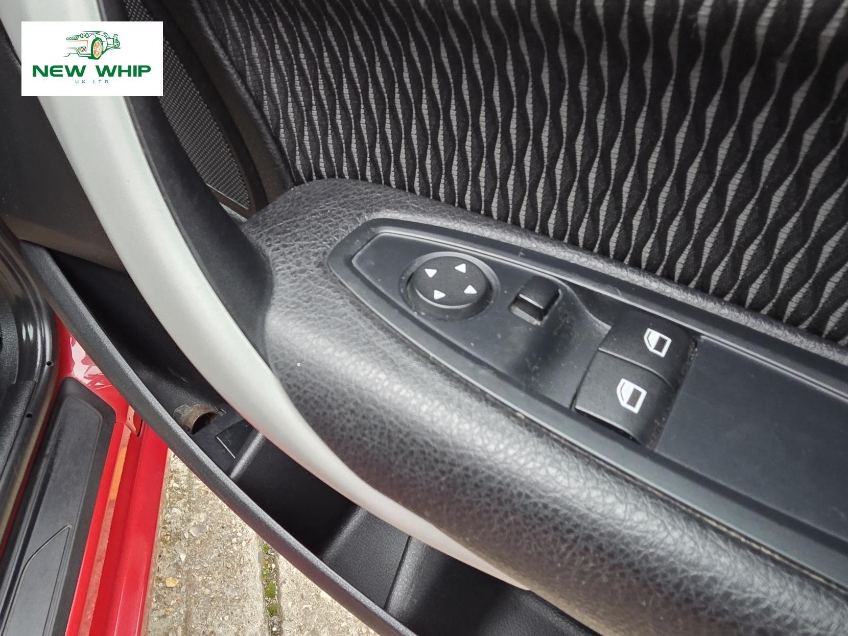 BMW 1 Series 1.6 116i SE Hatchback 3dr Petrol Manual Euro 5 (s/s) (136 ps)