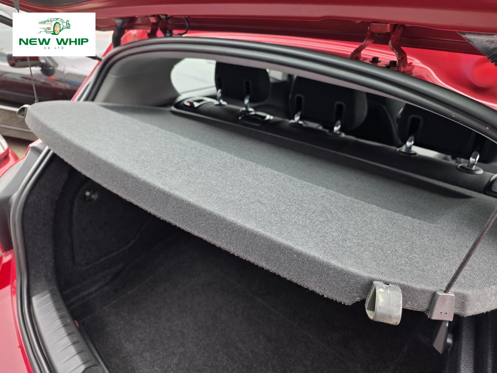 BMW 1 Series 1.6 116i SE Hatchback 3dr Petrol Manual Euro 5 (s/s) (136 ps)