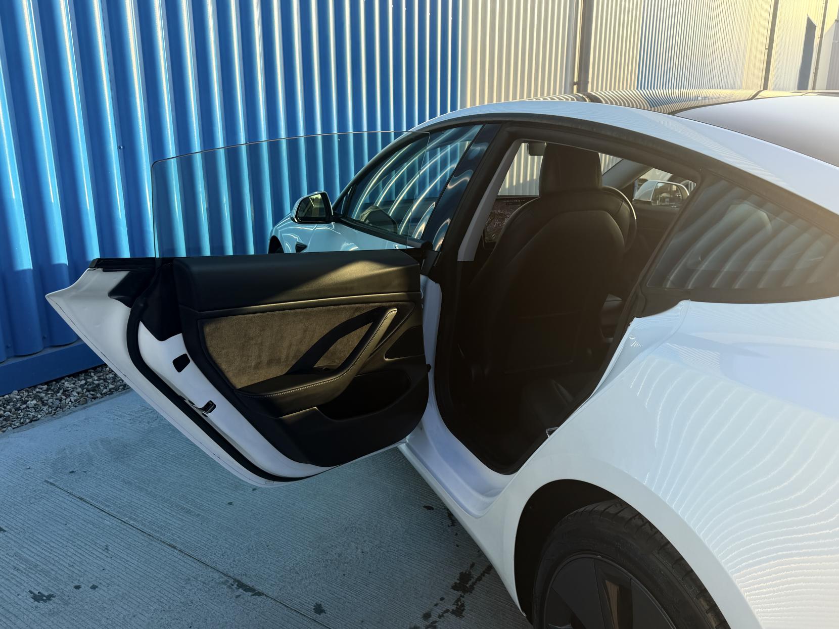 Ps 346 Tesla Model 3 (Dual Motor) Long Range Saloon 4dr Electric Auto 4WDE ...