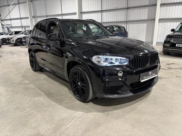 BMW X5 4.4 50i V8 M Sport SUV 5dr Petrol Auto xDrive Euro 6 (s/s) (449 ps)