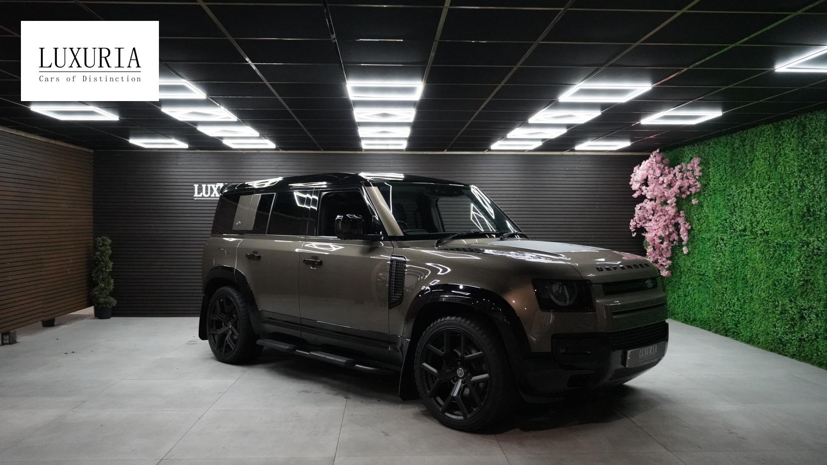 Land Rover Defender 110 2.0 SD4 First Edition SUV 5dr Diesel Auto 4WD Euro 6 (s/s) (240 ps)