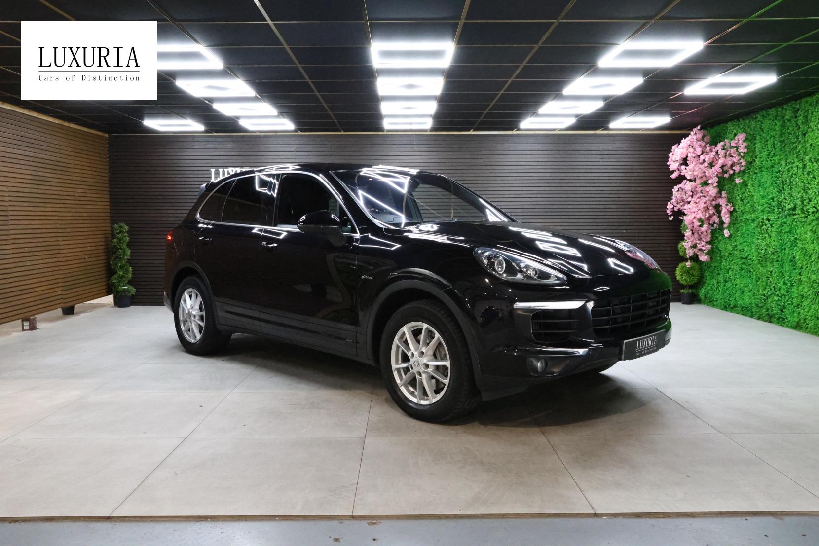 Porsche Cayenne 3.0 TD V6 SUV 5dr Diesel TiptronicS 4WD Euro 6 (s/s) (262 ps)