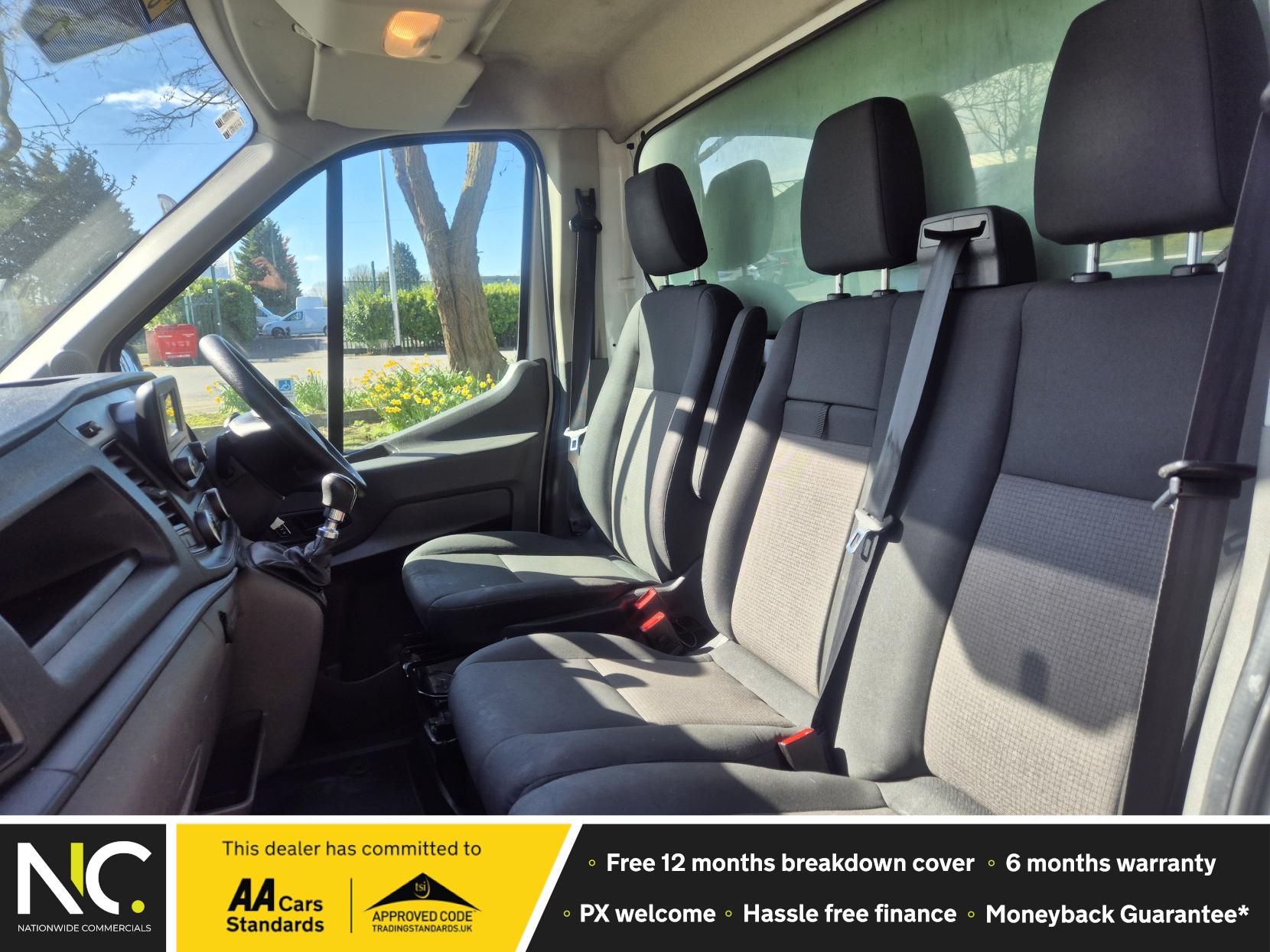 Ford Transit 2.0 350 EcoBlue Leader Luton 3dr Diesel Manual RWD L3 Euro 6 (s/s) (130 ps)