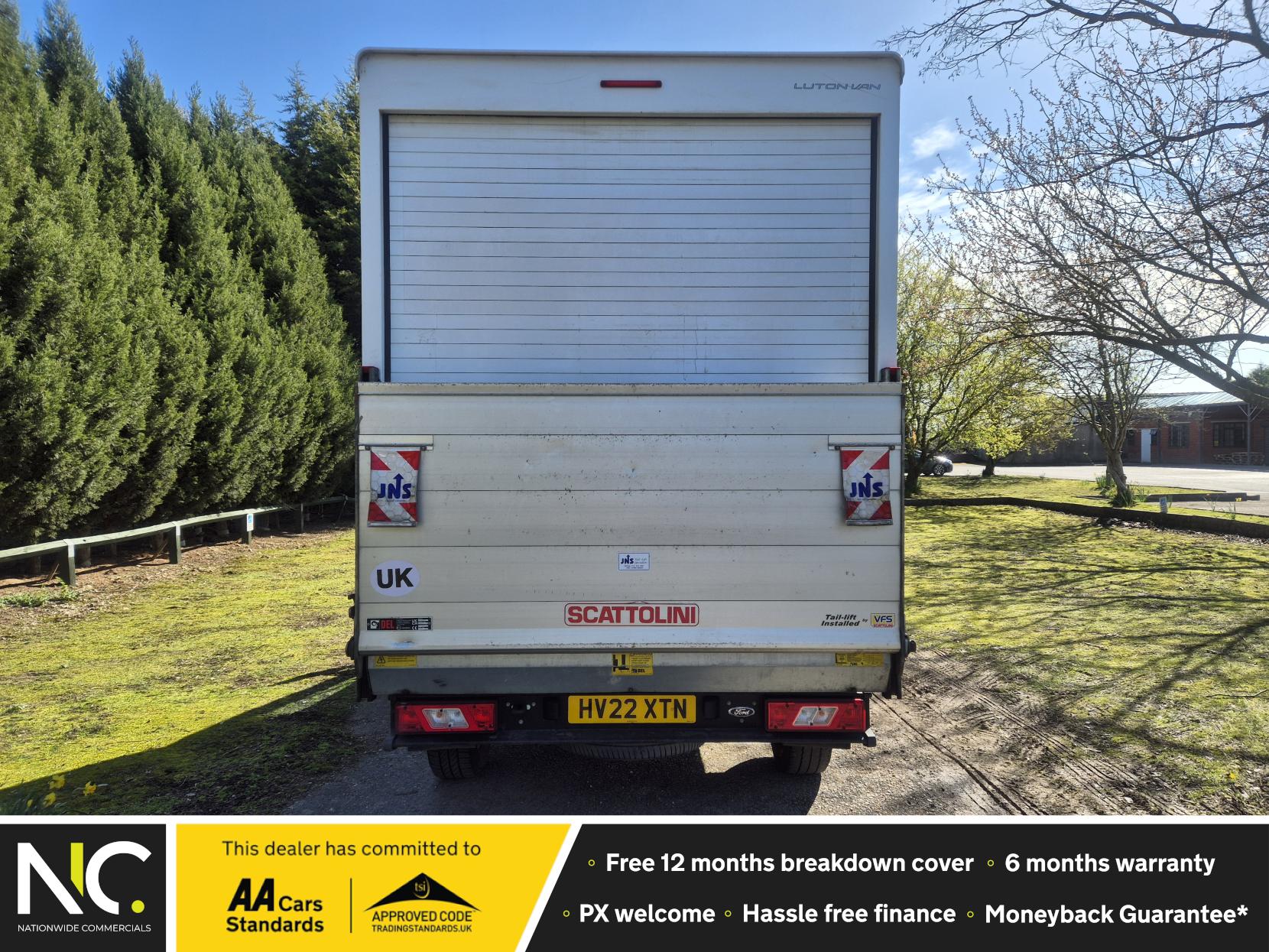 Ford Transit 2.0 350 EcoBlue Leader Luton 3dr Diesel Manual RWD L3 Euro 6 (s/s) (130 ps)