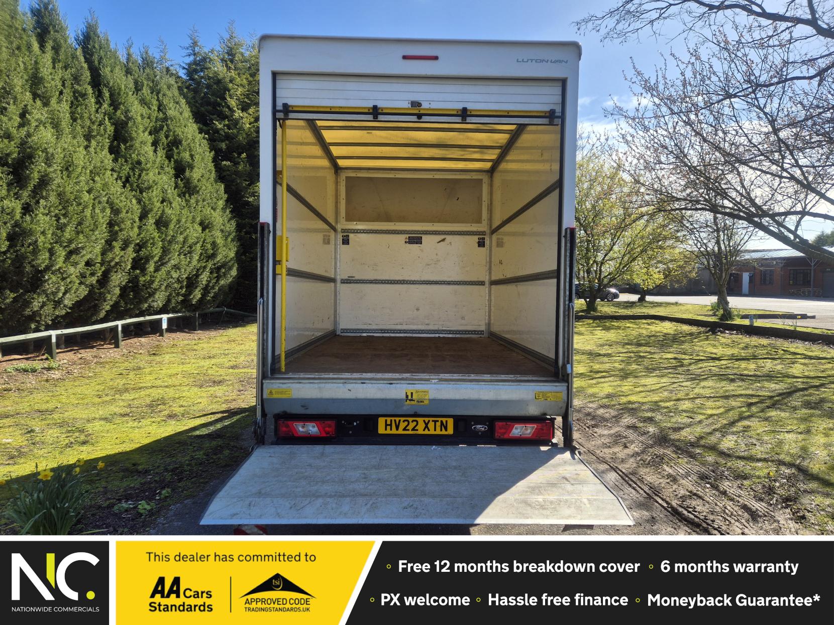 Ford Transit 2.0 350 EcoBlue Leader Luton 3dr Diesel Manual RWD L3 Euro 6 (s/s) (130 ps)