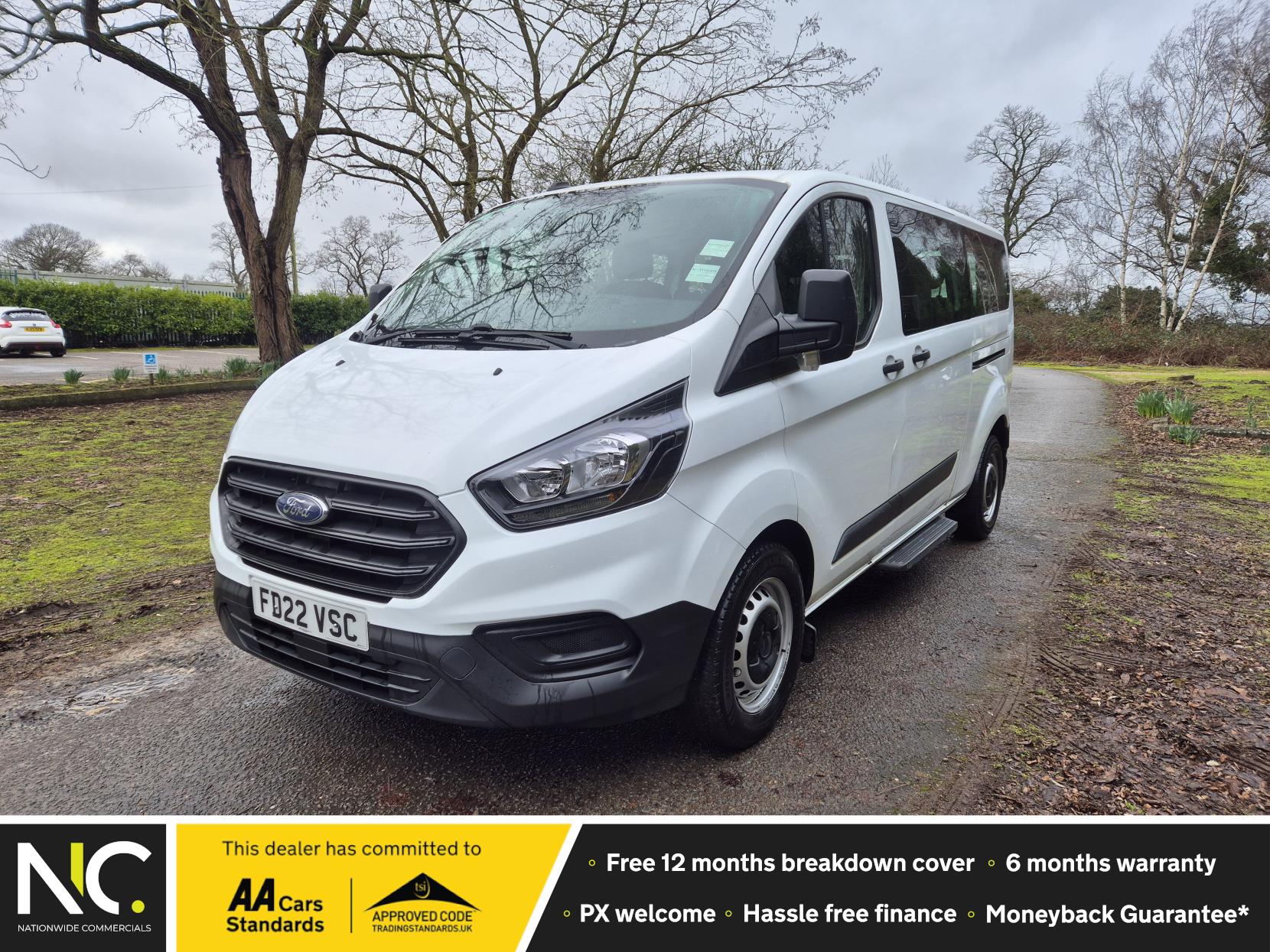 Ford Transit Custom 2.0 320 EcoBlue Leader Kombi Double Cab 5dr Diesel Manual L2 H1 Euro 6 (s/s) (130 ps)