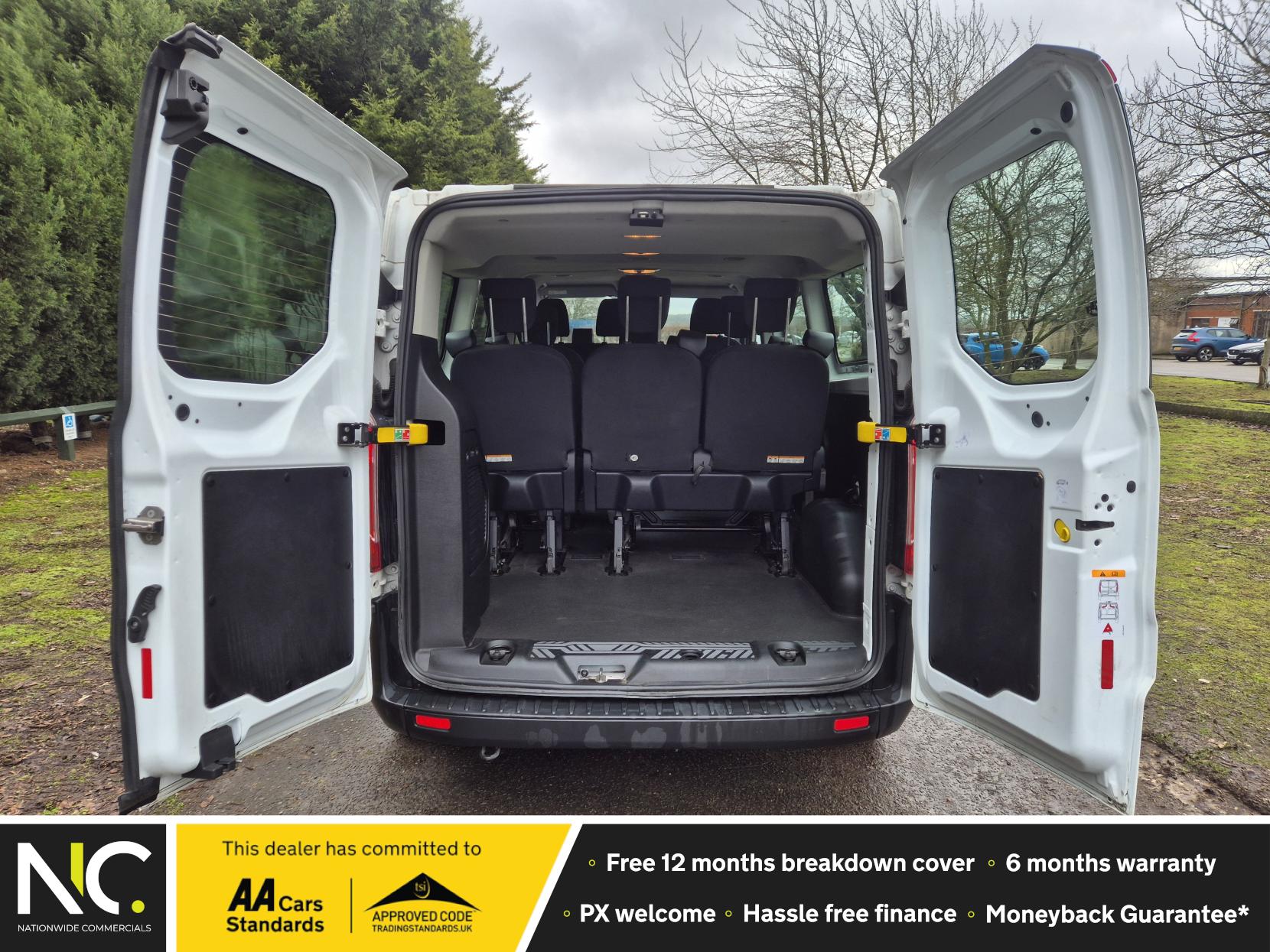 Ford Transit Custom 2.0 320 EcoBlue Leader Kombi Double Cab 5dr Diesel Manual L2 H1 Euro 6 (s/s) (130 ps)