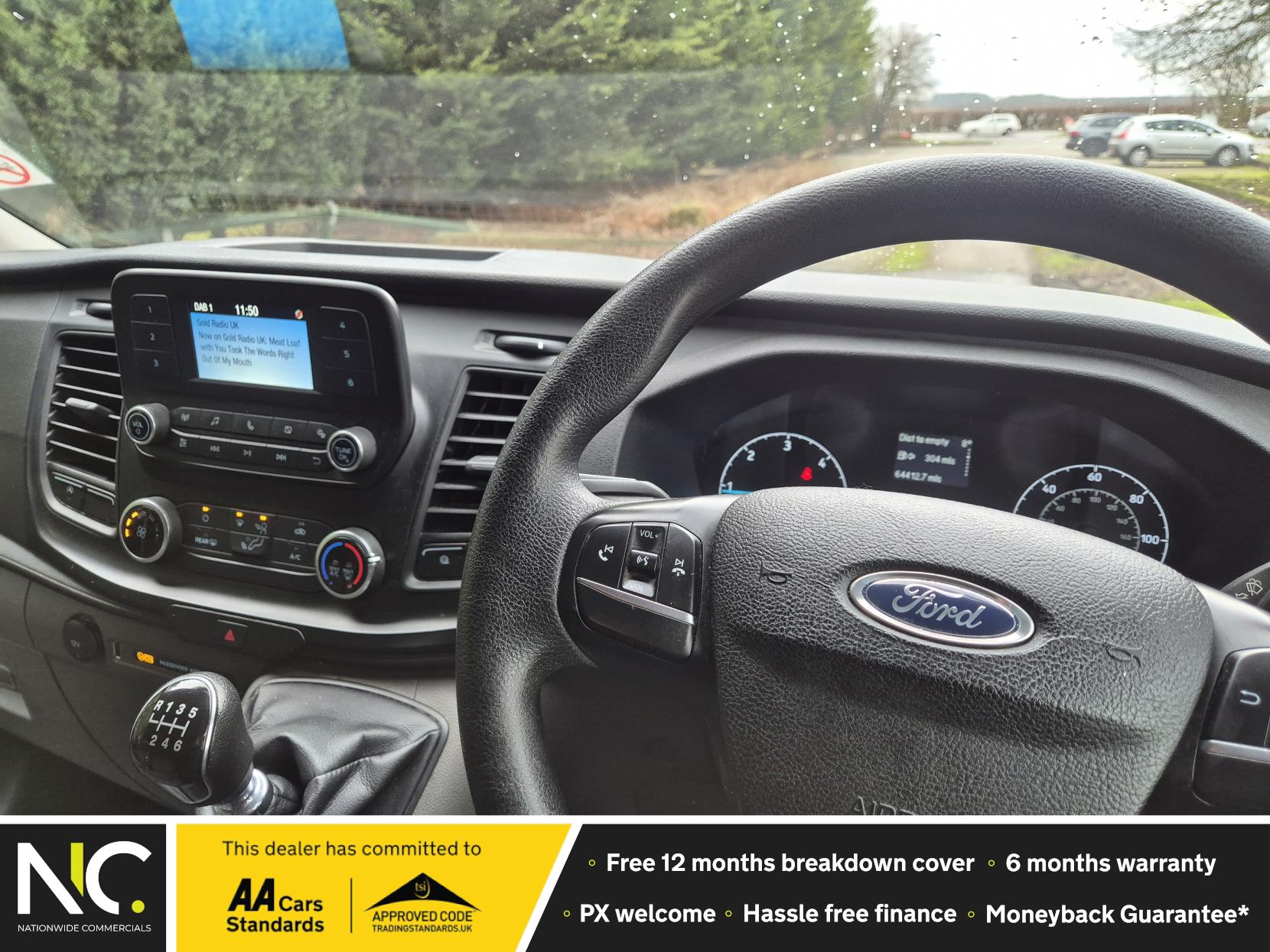 Ford Transit Custom 2.0 320 EcoBlue Leader Kombi Double Cab 5dr Diesel Manual L2 H1 Euro 6 (s/s) (130 ps)