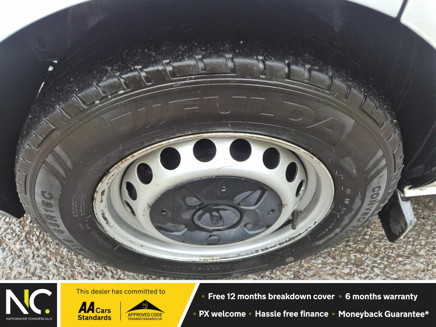 Ford Transit Custom 2.0 320 EcoBlue Leader Kombi Double Cab 5dr Diesel Manual L2 H1 Euro 6 (s/s) (130 ps)