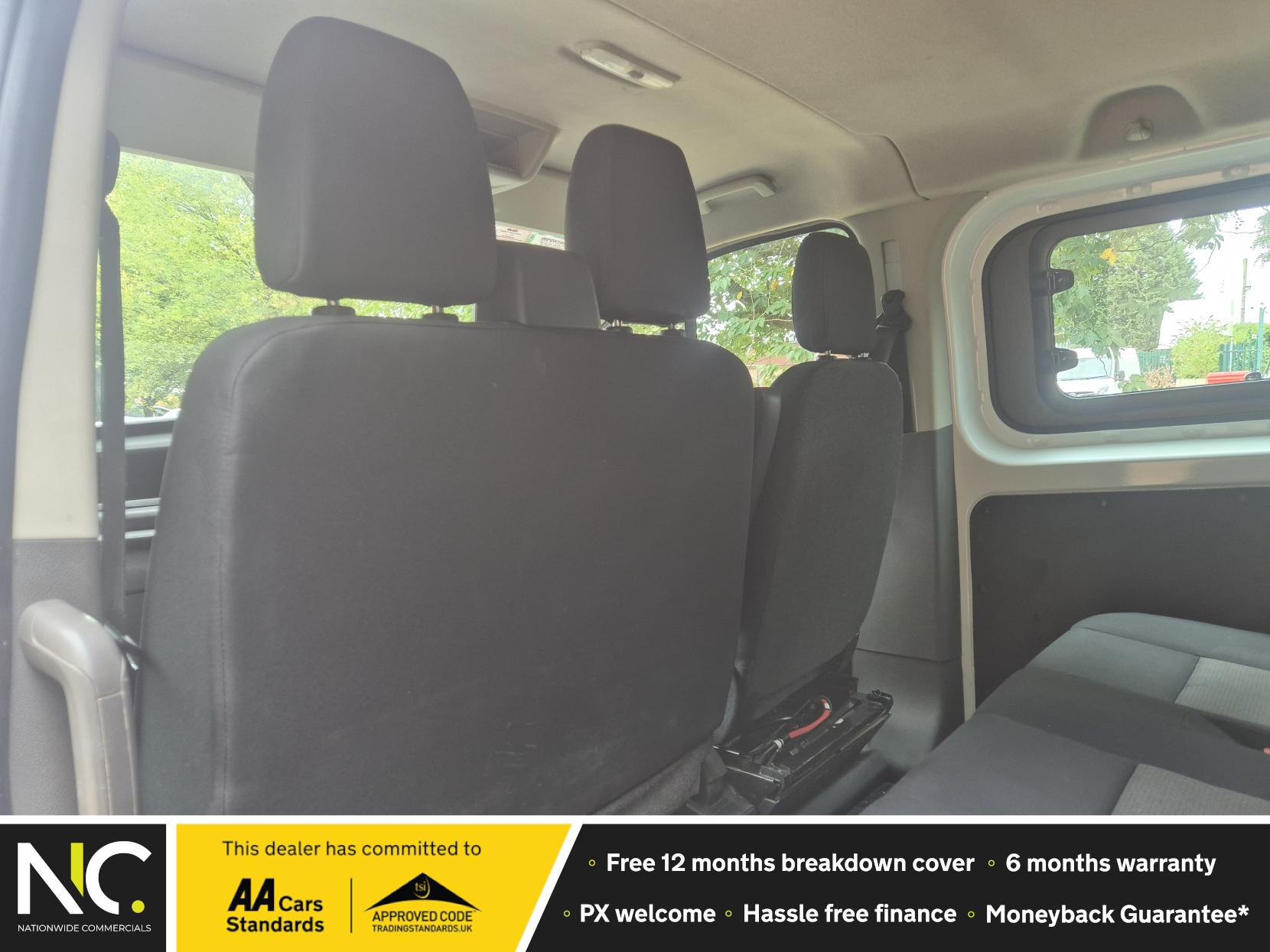 Ford Transit Custom 2.0 300 EcoBlue Leader Crew Van Double Cab 5dr Diesel Manual L1 H1 Euro 6 (s/s) (105 ps)
