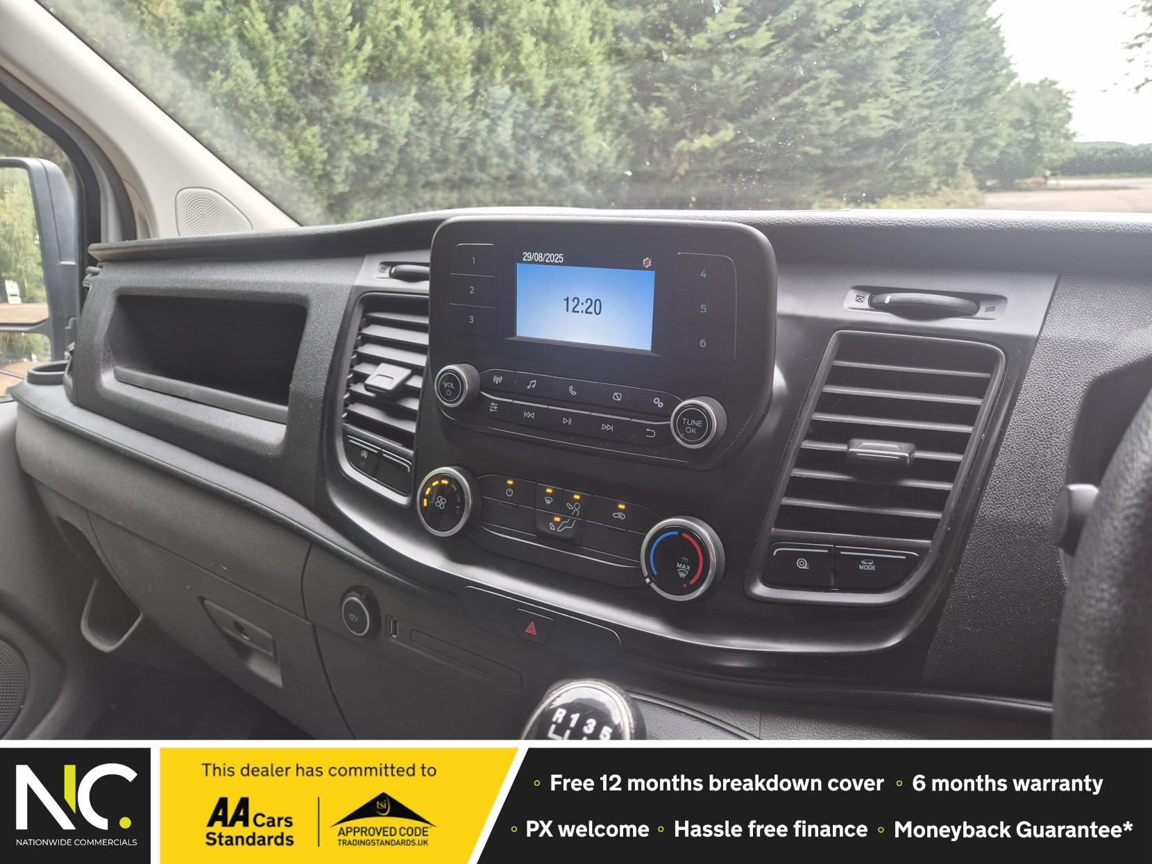 Ford Transit Custom 2.0 300 EcoBlue Leader Crew Van Double Cab 5dr Diesel Manual L1 H1 Euro 6 (s/s) (105 ps)