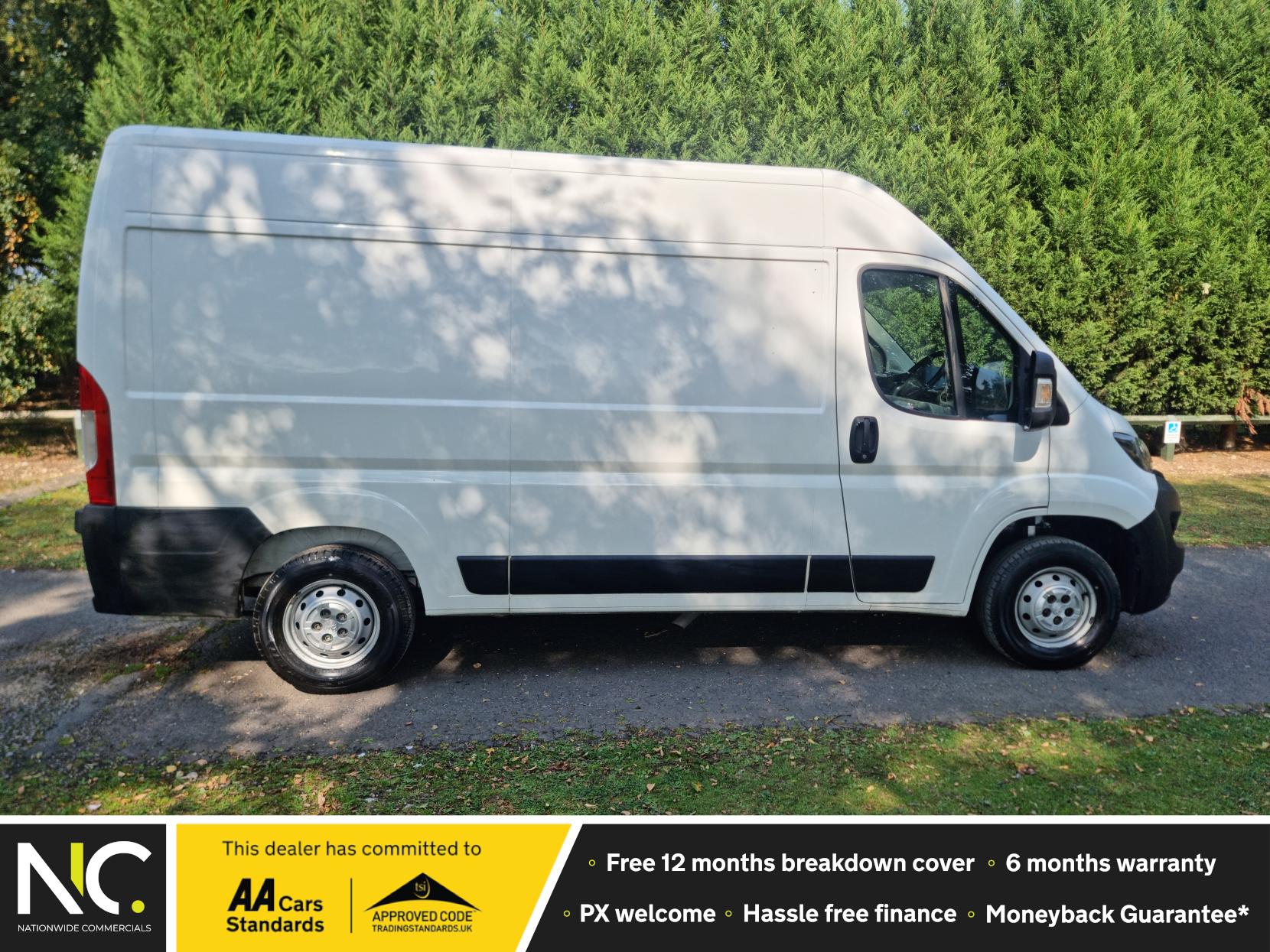 Peugeot Boxer 2.2 BlueHDi 335 Professional Panel Van 5dr Diesel Manual L2 H2 Euro 6 (s/s) (140 ps)