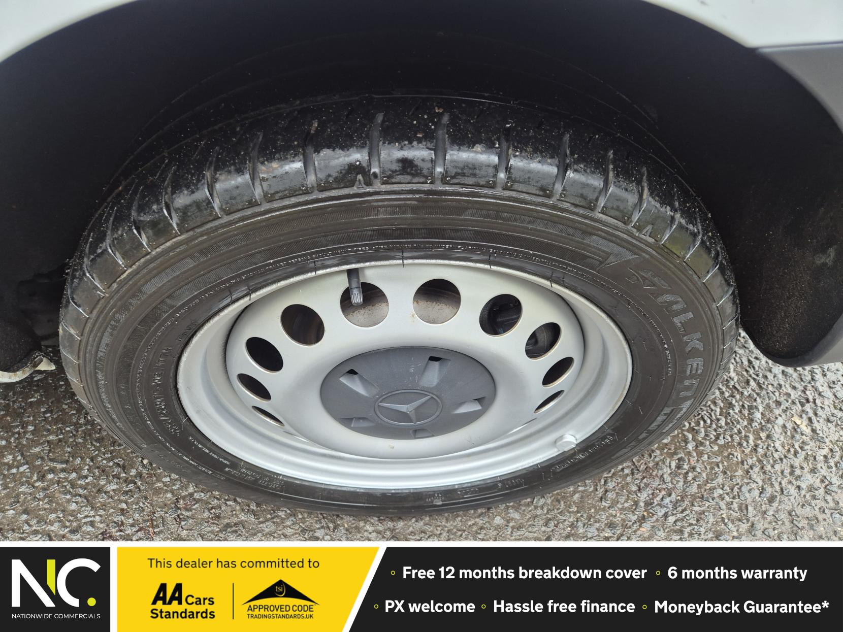 Mercedes-Benz Vito 2.0 116 CDI Progressive Panel Van 5dr Diesel G-Tronic RWD L3 Euro 6 (s/s) (XLWB) (163 ps)