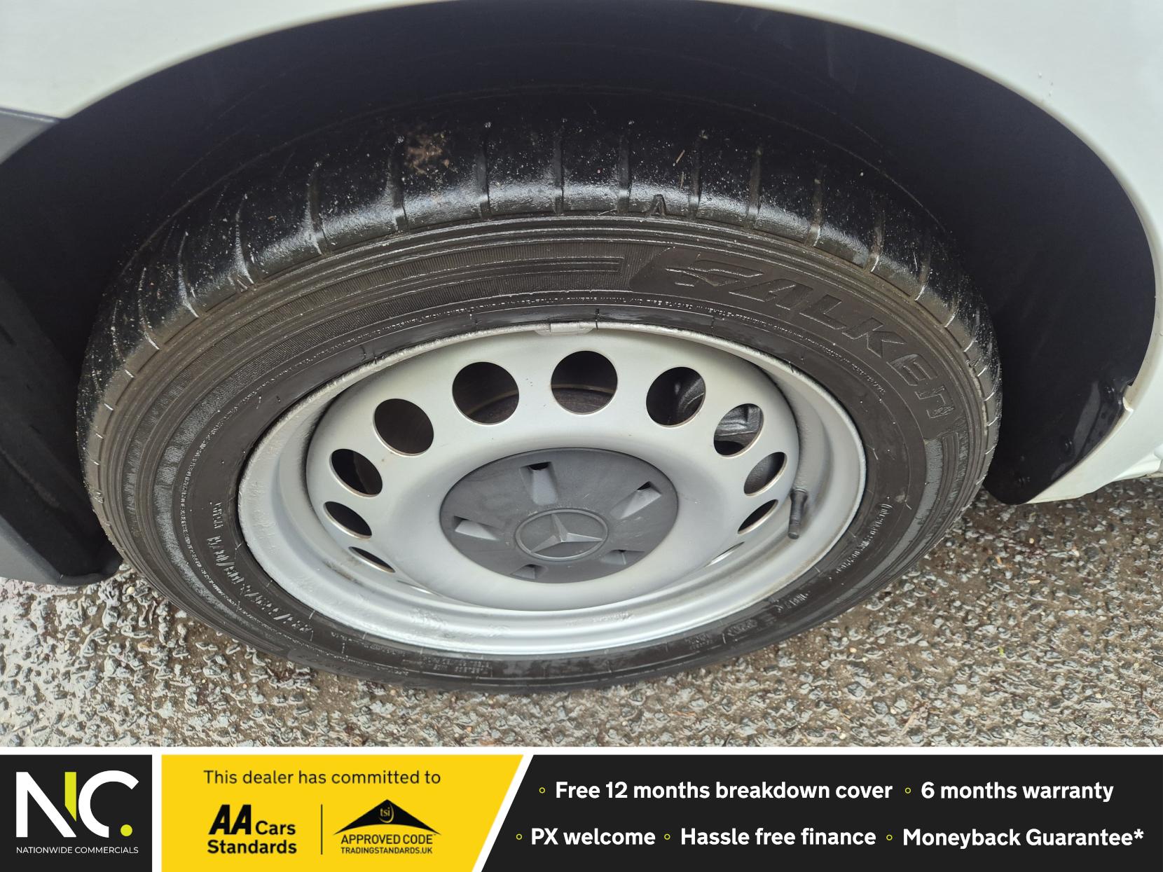 Mercedes-Benz Vito 2.0 116 CDI Progressive Panel Van 5dr Diesel G-Tronic RWD L3 Euro 6 (s/s) (XLWB) (163 ps)