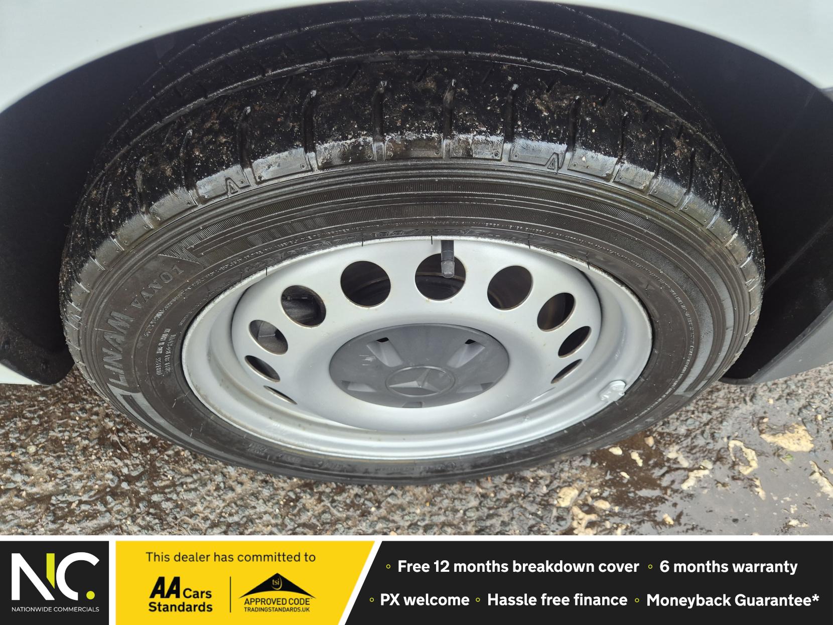 Mercedes-Benz Vito 2.0 116 CDI Progressive Panel Van 5dr Diesel G-Tronic RWD L3 Euro 6 (s/s) (XLWB) (163 ps)