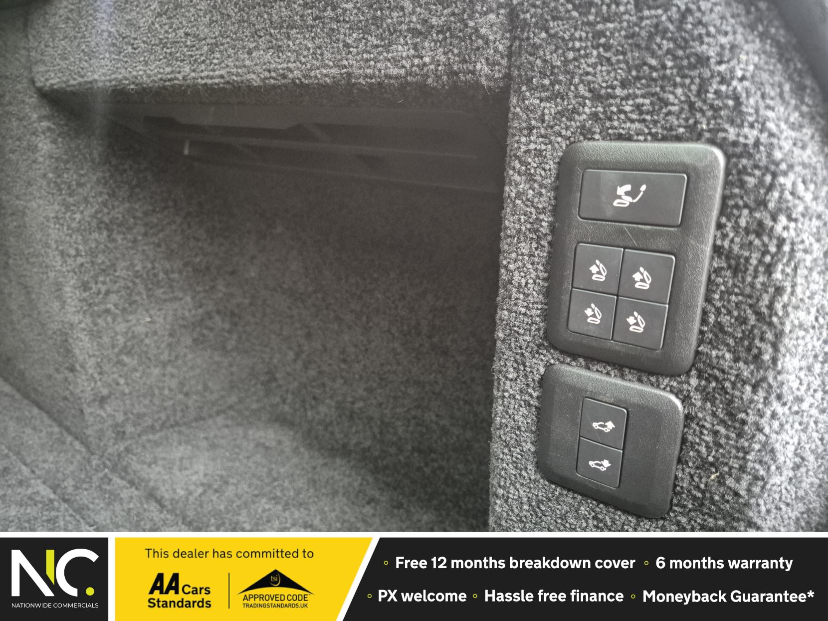 Land Rover Range Rover 5.0 P565 V8 SV Autobiography Dynamic SUV 5dr Petrol Auto 4WD Euro 6 (s/s) (565 ps)