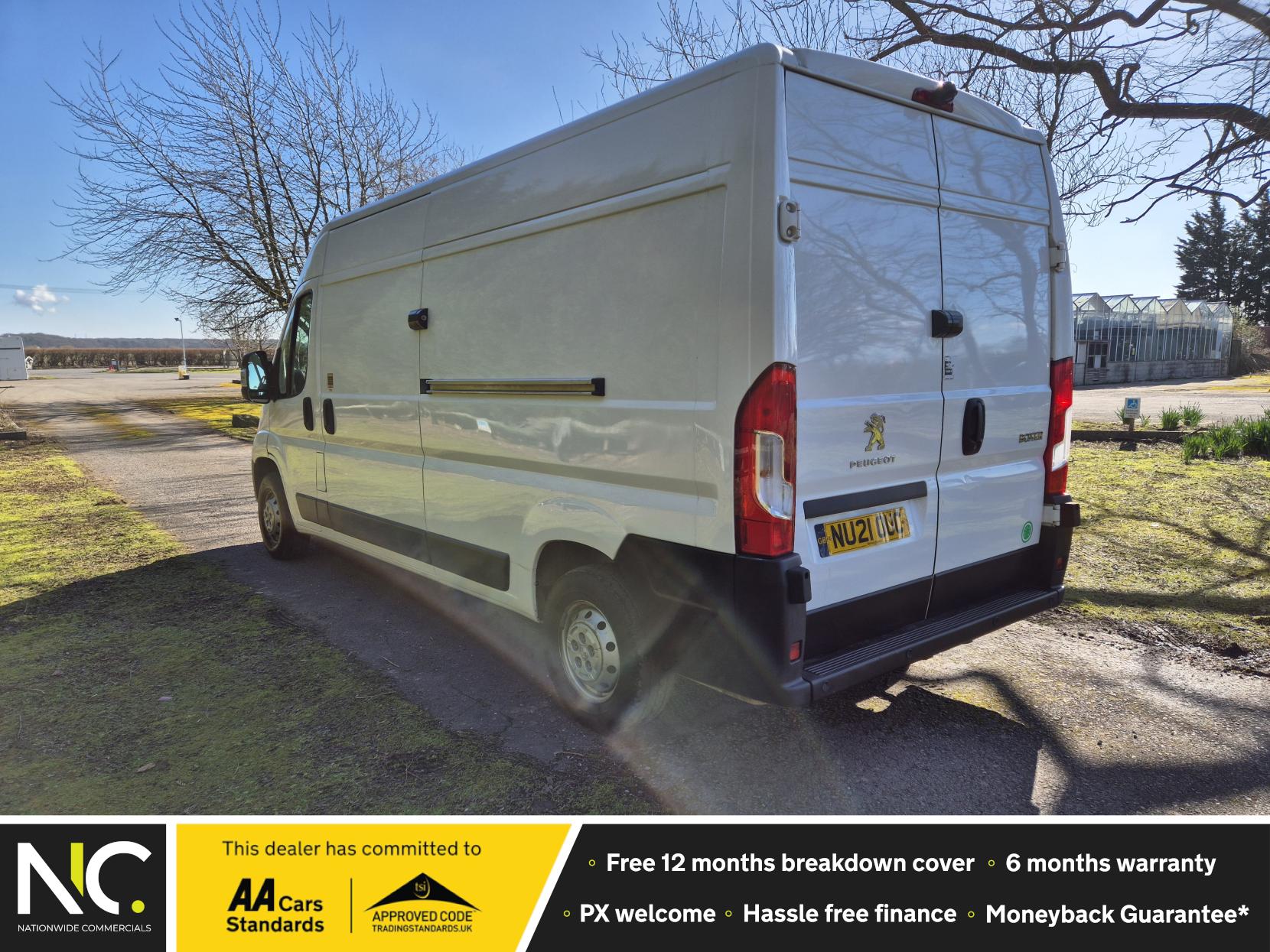 Peugeot Boxer 2.2 BlueHDi 335 Professional Panel Van 5dr Diesel Manual L3 H2 Euro 6 (s/s) (140 ps)