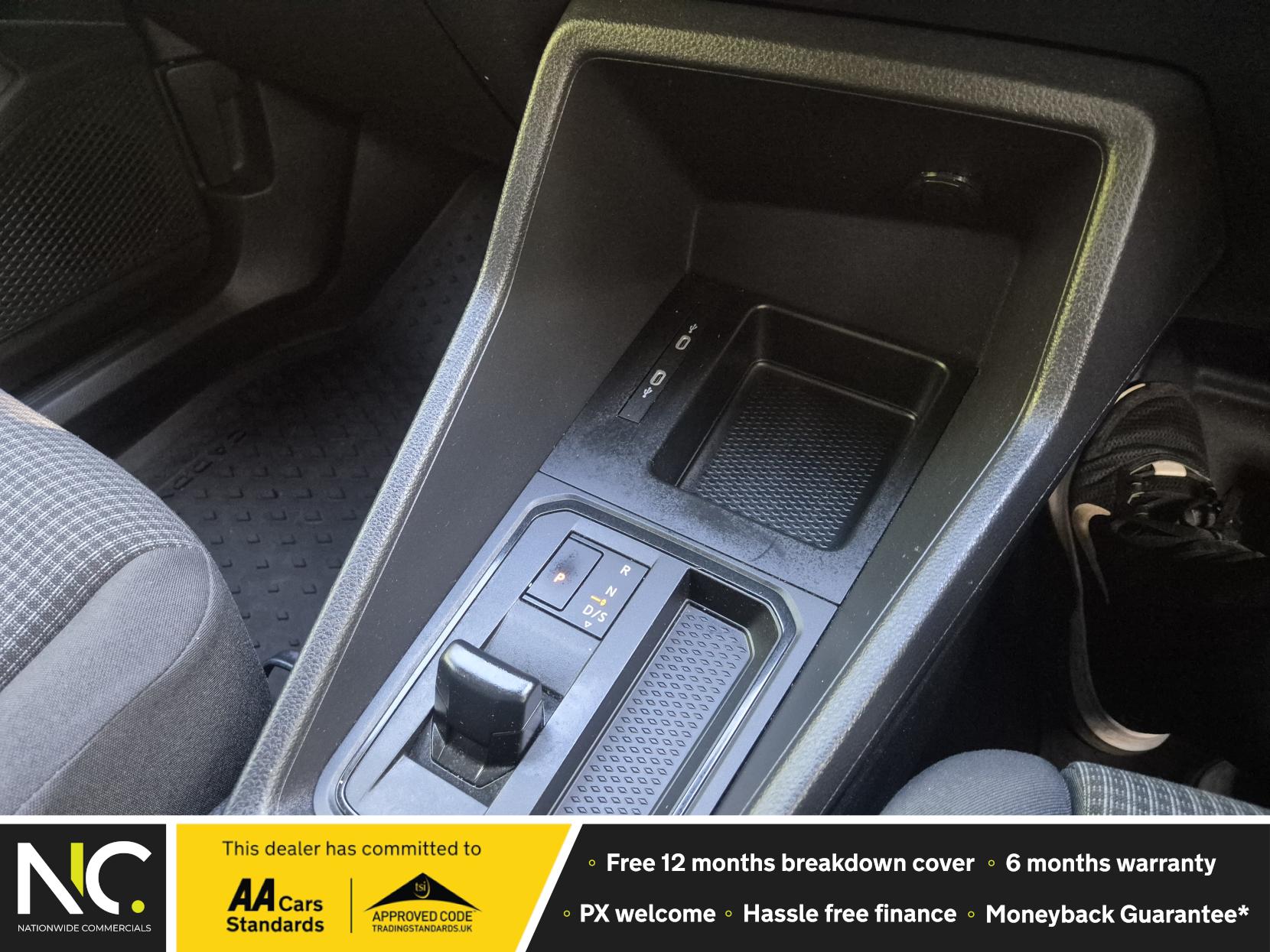 Volkswagen Caddy Maxi 2.0 TDI C20 Commerce Pro Panel Van 6dr Diesel DSG LWB Euro 6 (s/s) (122 ps)
