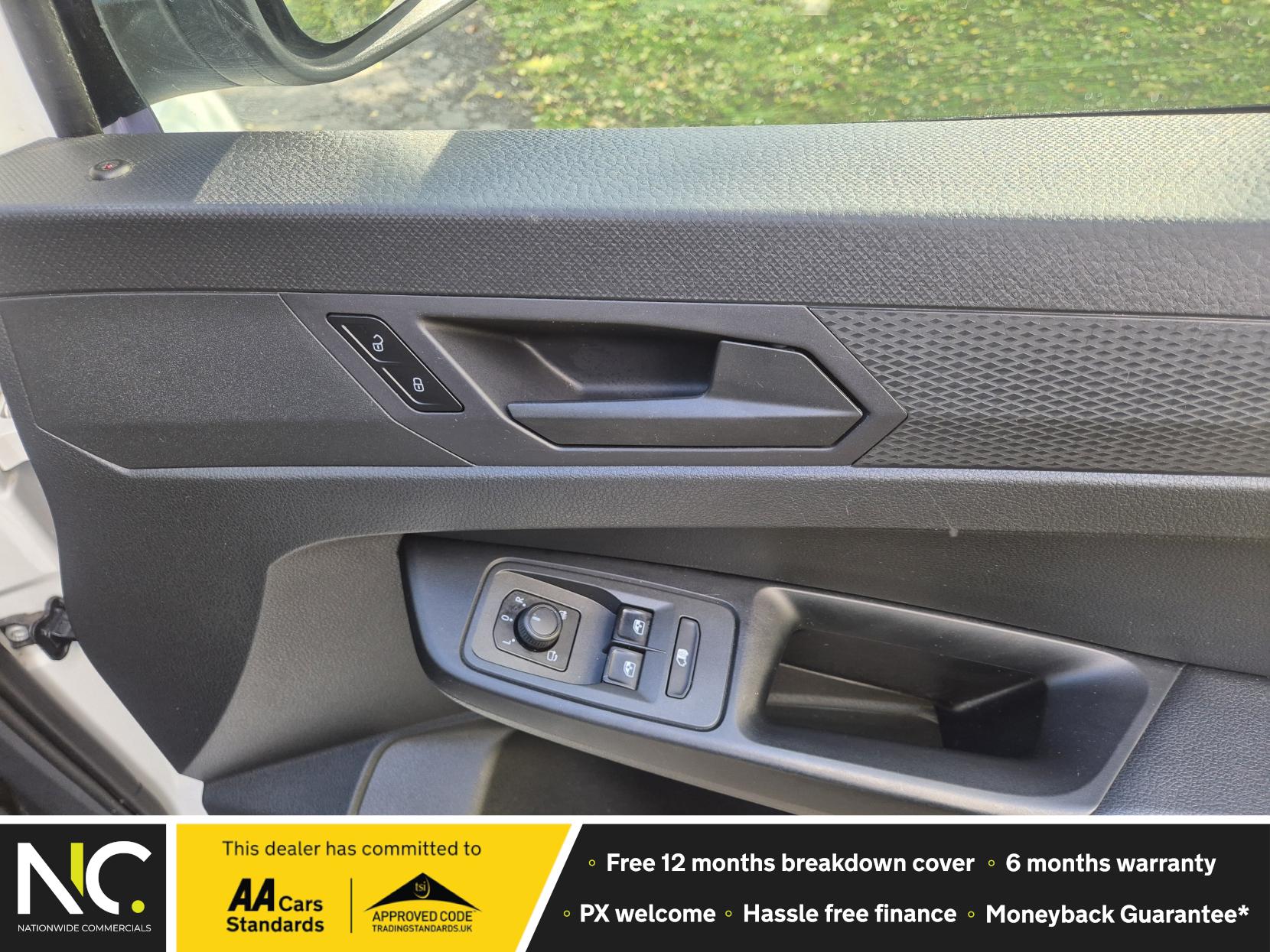 Volkswagen Caddy Maxi 2.0 TDI C20 Commerce Pro Panel Van 6dr Diesel DSG LWB Euro 6 (s/s) (122 ps)