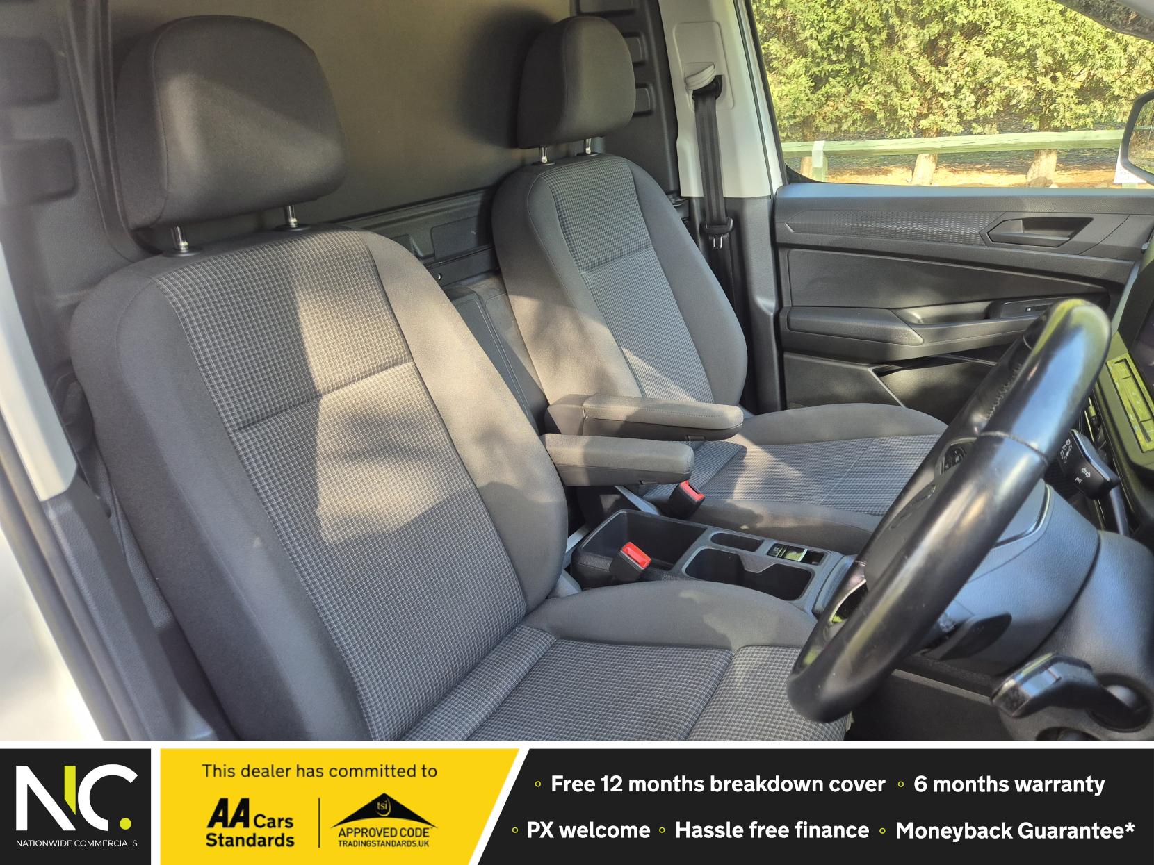 Volkswagen Caddy Maxi 2.0 TDI C20 Commerce Pro Panel Van 6dr Diesel DSG LWB Euro 6 (s/s) (122 ps)