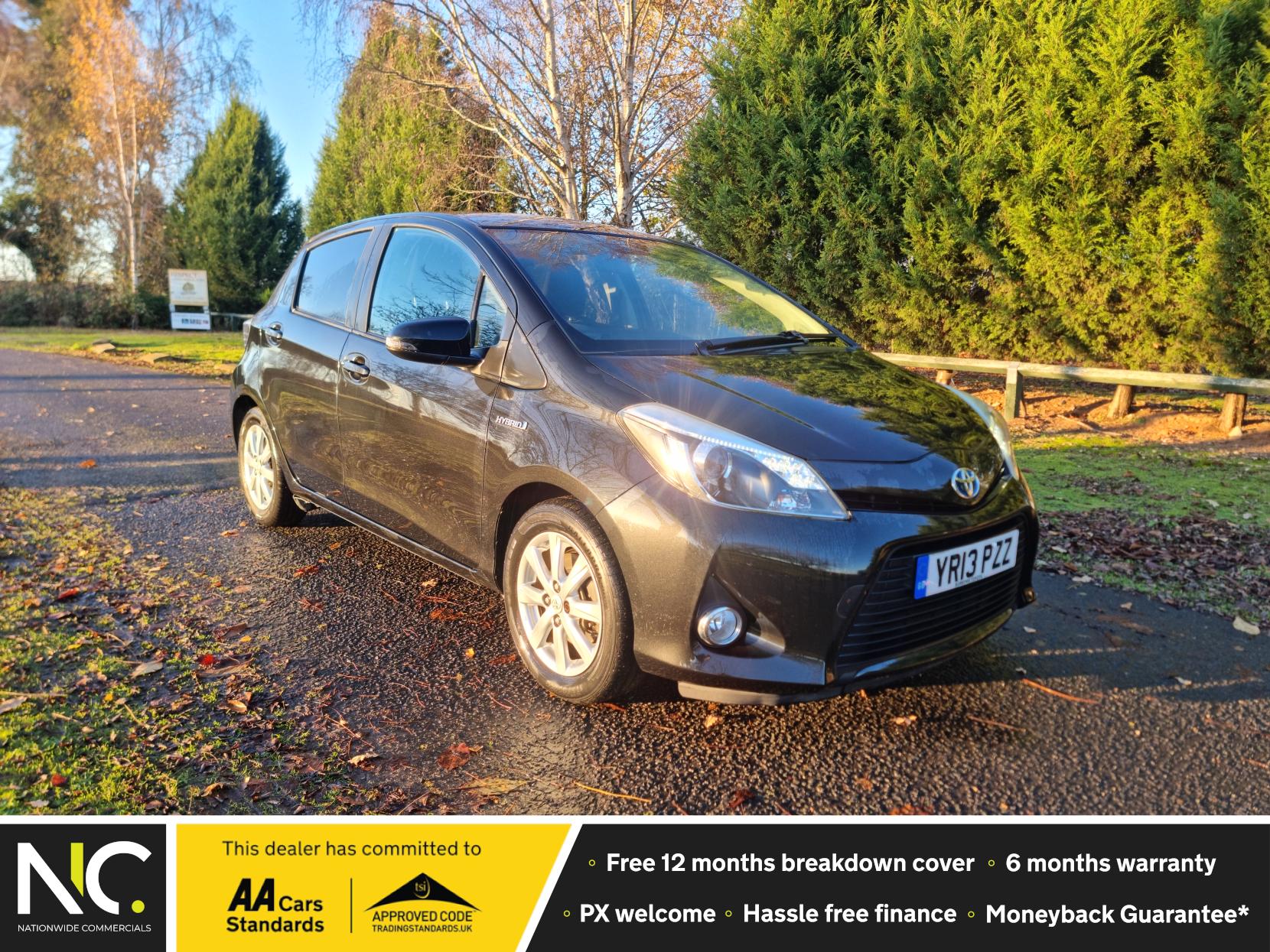 Toyota Yaris 1.5 VVT-h T4 Hatchback 5dr Petrol Hybrid CVT Euro 5 (101 ps)