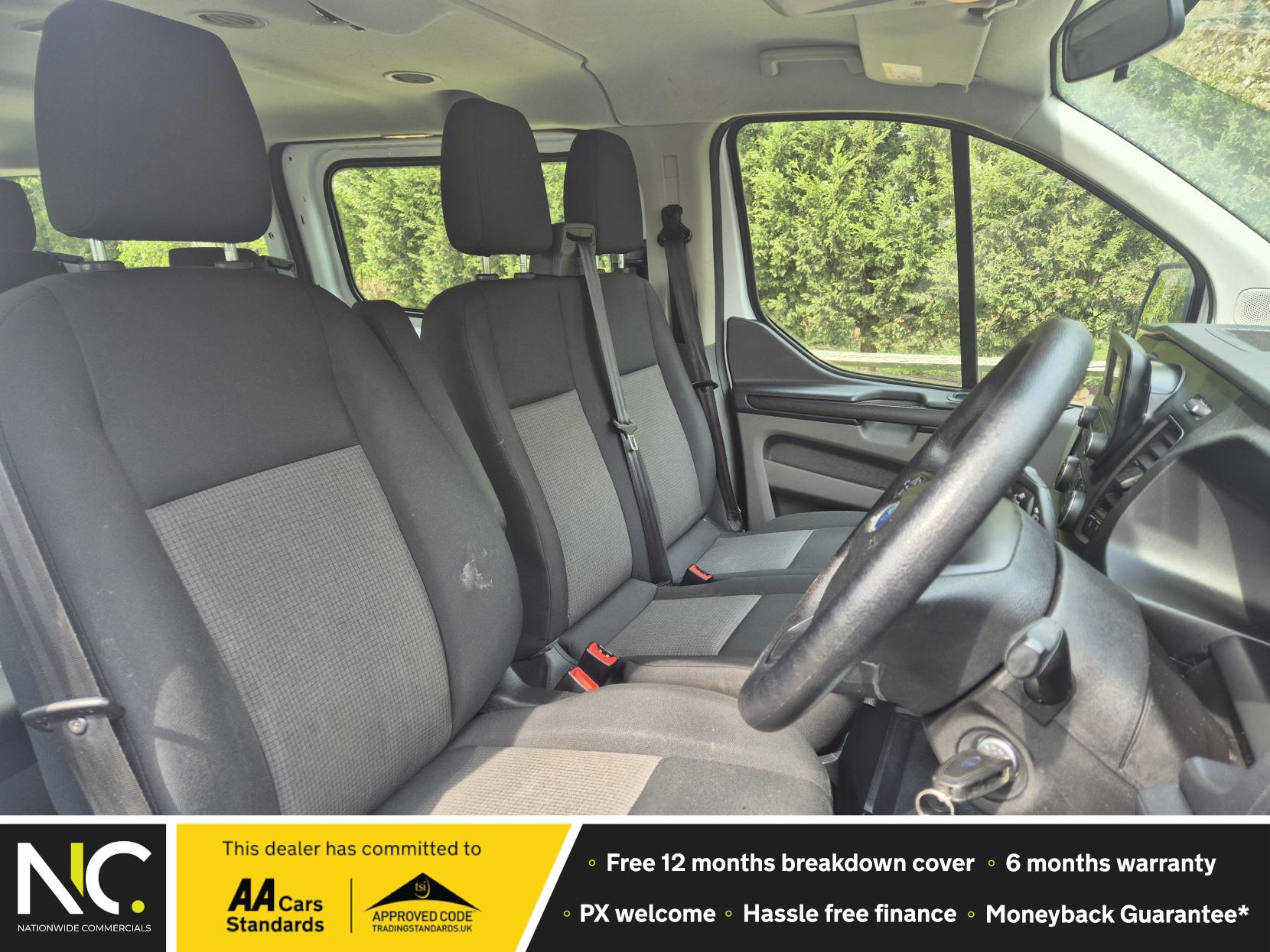 Ford Transit Custom 2.0 320 EcoBlue Leader Kombi Double Cab 5dr Diesel Manual L2 H1 Euro 6 (s/s) (130 ps)