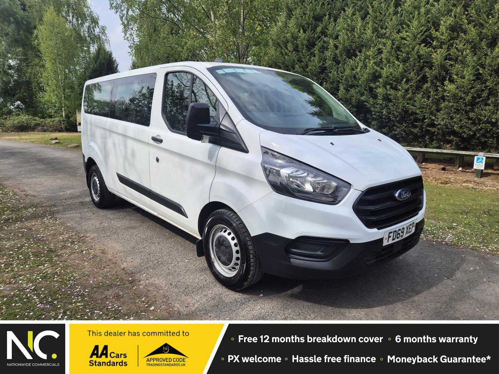 Ford Transit Custom 2.0 320 EcoBlue Leader Kombi Double Cab 5dr Diesel Manual L2 H1 Euro 6 (s/s) (130 ps)