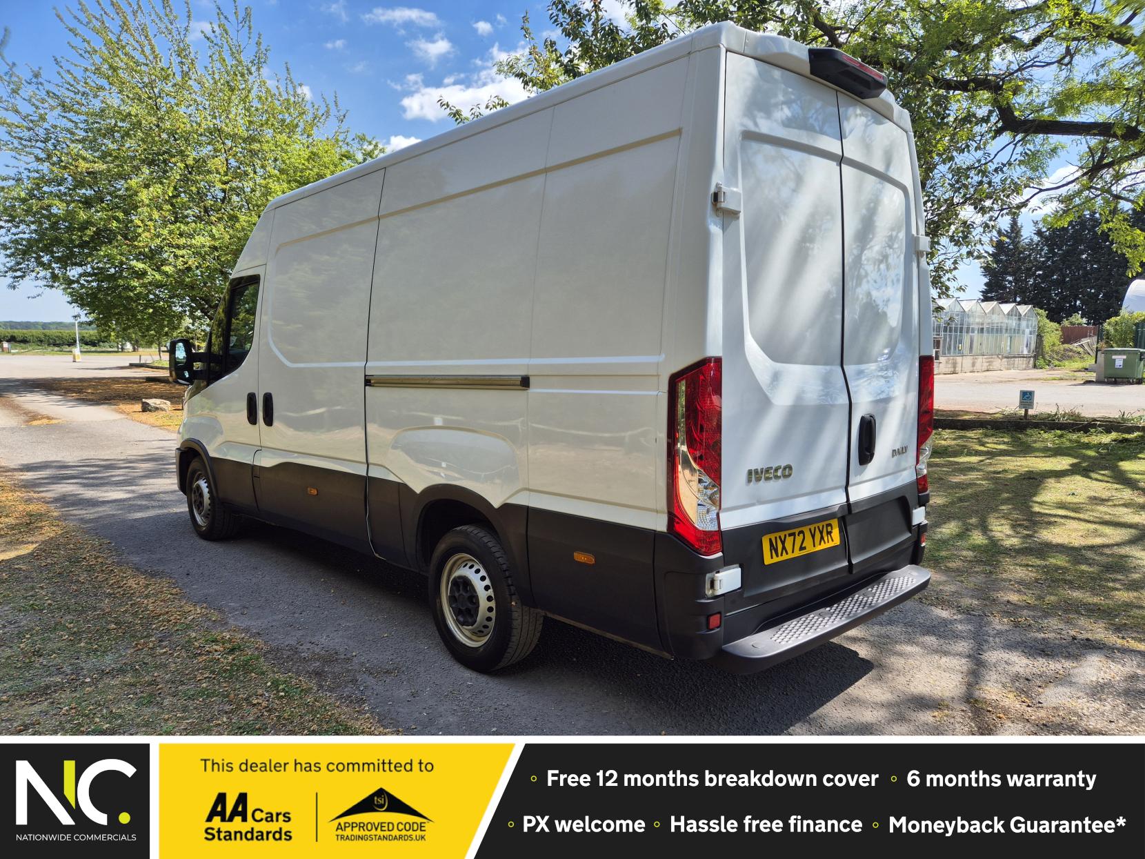 Iveco Daily 2.3D HPI 14V 35S 3520 Panel Van 5dr Diesel Manual MWB High Roof Euro 6 (s/s) (136 ps)