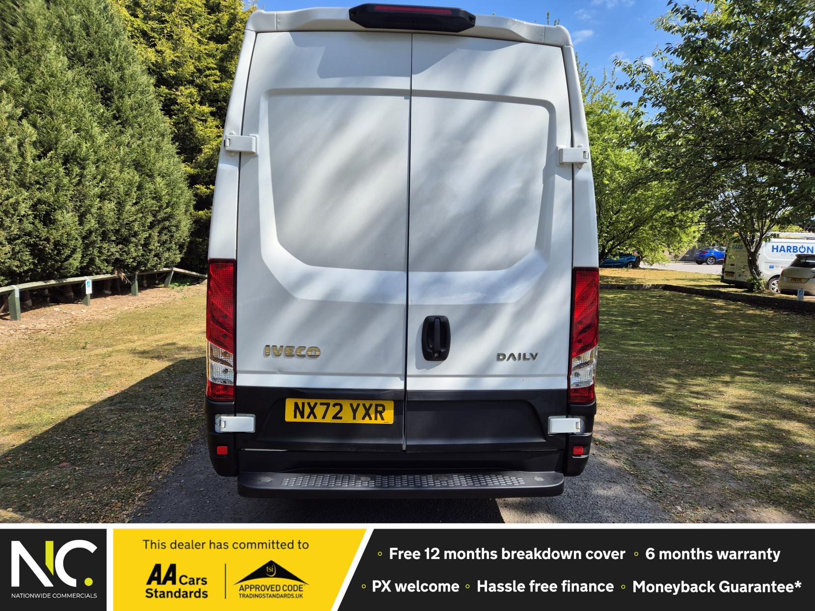 Iveco Daily 2.3D HPI 14V 35S 3520 Panel Van 5dr Diesel Manual MWB High Roof Euro 6 (s/s) (136 ps)