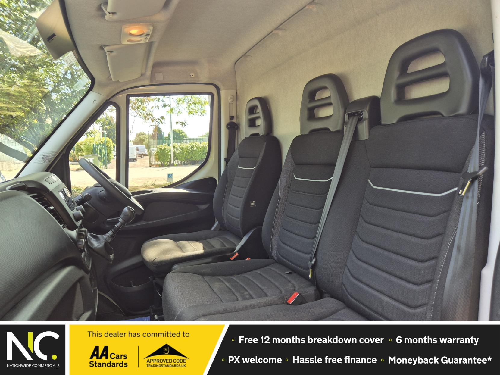 Iveco Daily 2.3D HPI 14V 35S 3520 Panel Van 5dr Diesel Manual MWB High Roof Euro 6 (s/s) (136 ps)