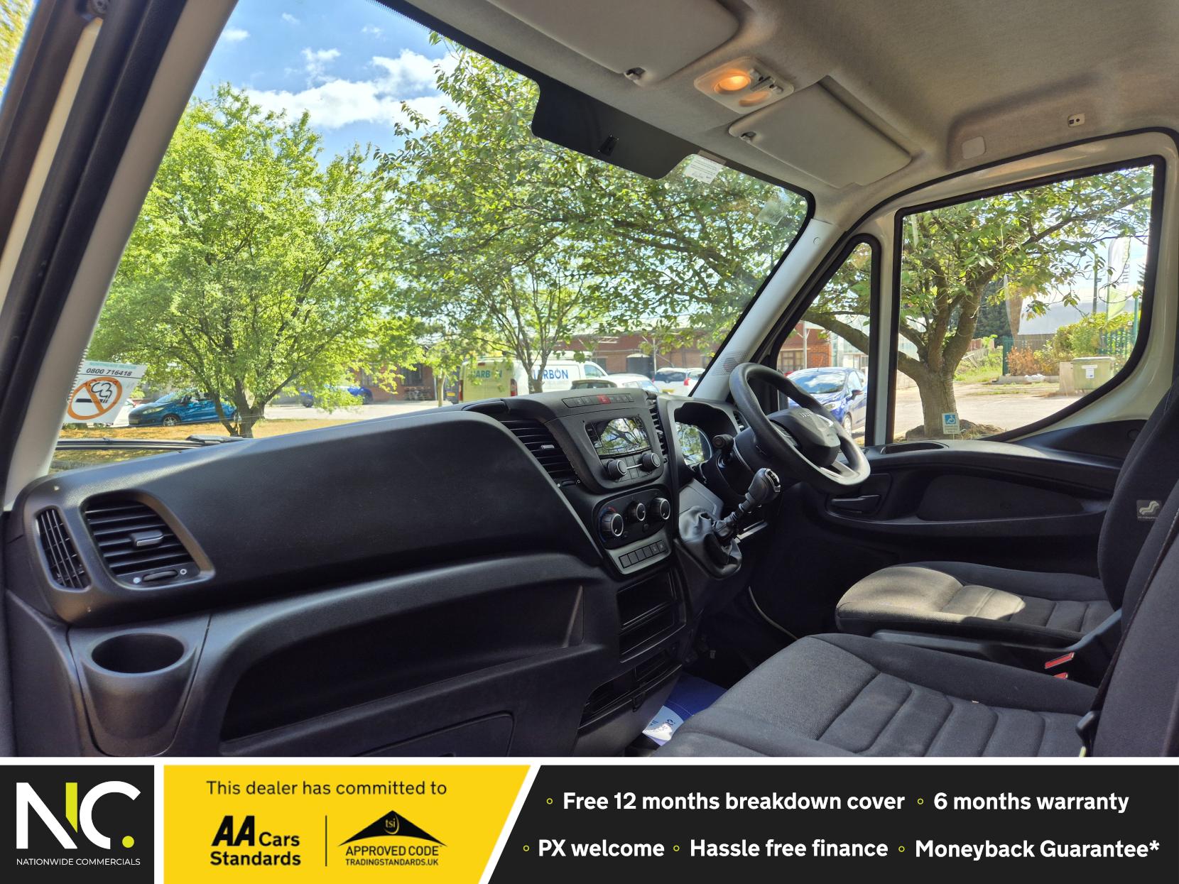 Iveco Daily 2.3D HPI 14V 35S 3520 Panel Van 5dr Diesel Manual MWB High Roof Euro 6 (s/s) (136 ps)