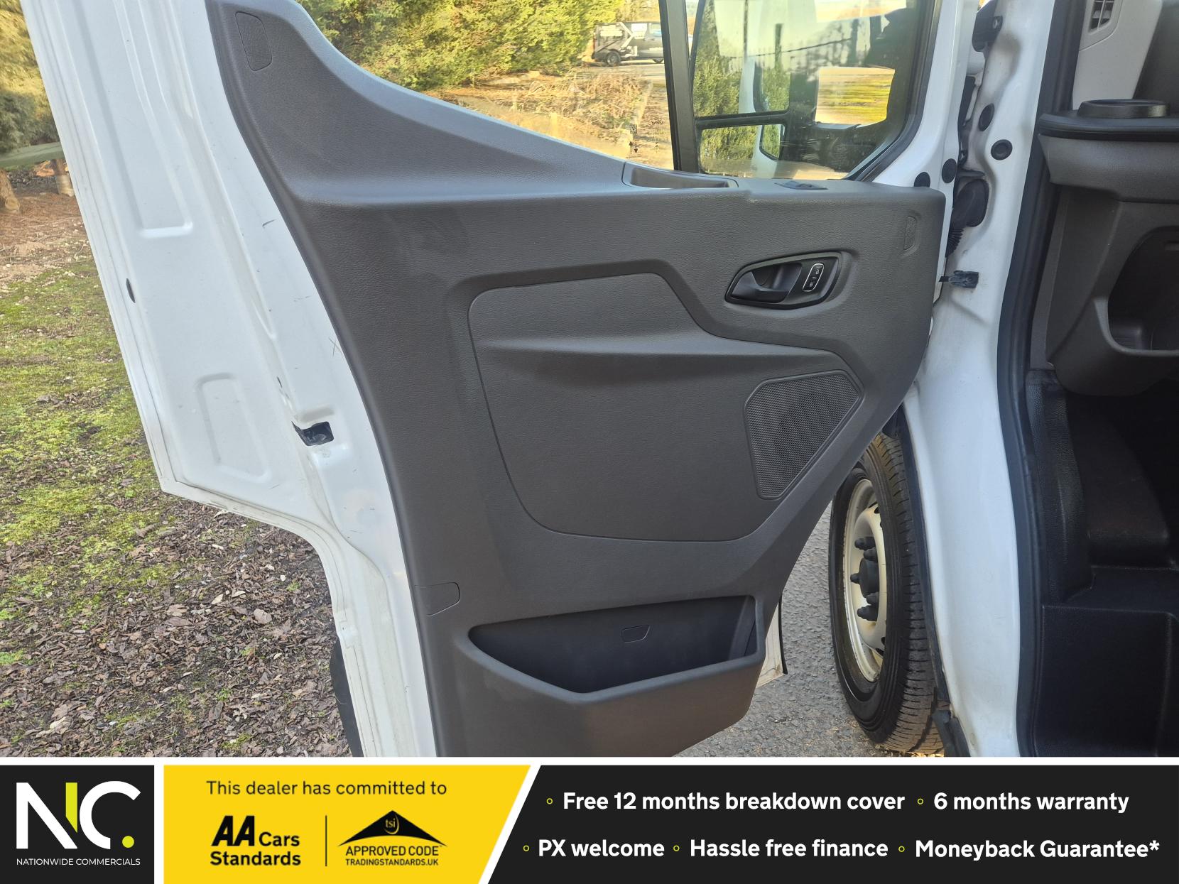 Ford Transit 2.0 350 EcoBlue HD Leader Luton 3dr Diesel Manual RWD L4 Euro 6 (s/s) (130 ps)