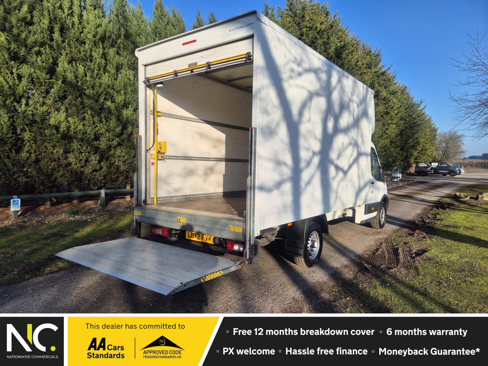 Ford Transit 2.0 350 EcoBlue HD Leader Luton 3dr Diesel Manual RWD L4 Euro 6 (s/s) (130 ps)