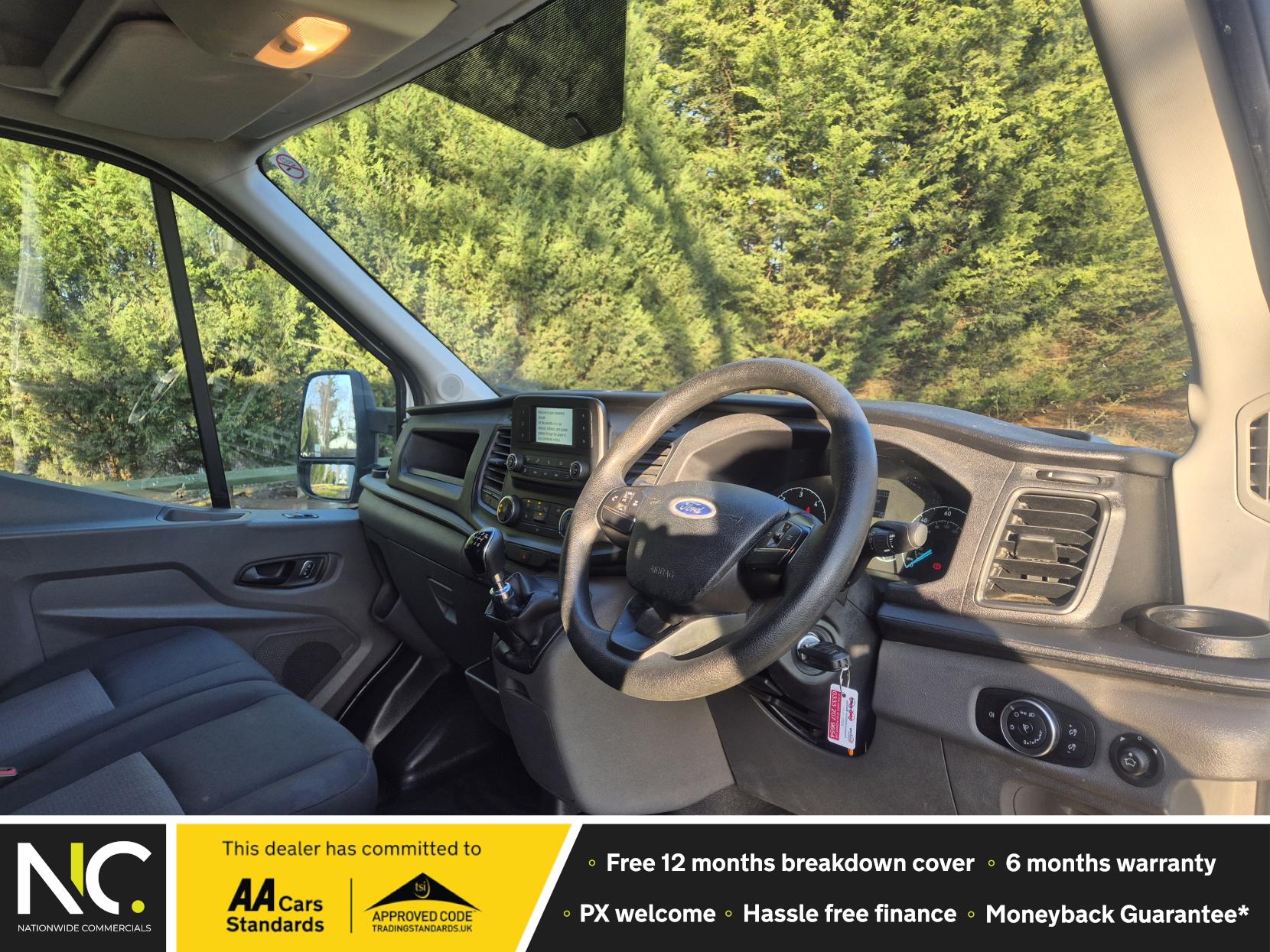 Ford Transit 2.0 350 EcoBlue HD Leader Luton 3dr Diesel Manual RWD L4 Euro 6 (s/s) (130 ps)