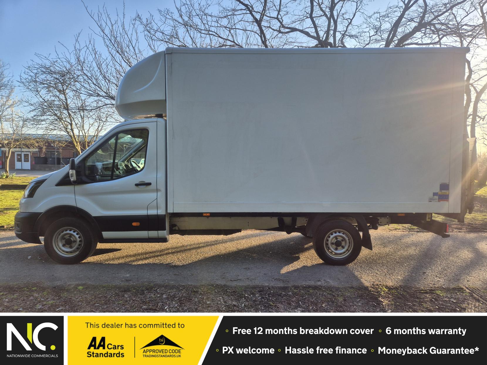 Ford Transit 2.0 350 EcoBlue HD Leader Luton 3dr Diesel Manual RWD L4 Euro 6 (s/s) (130 ps)