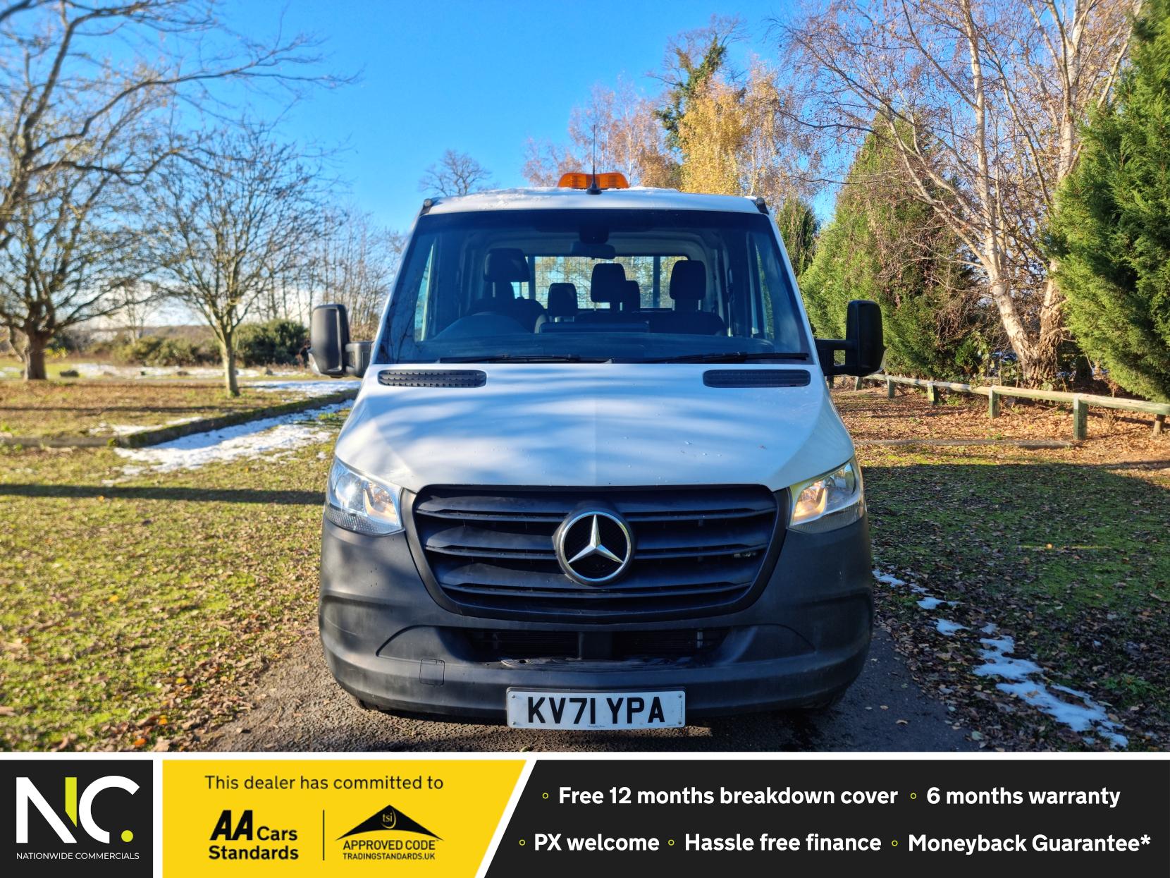 Mercedes-Benz Sprinter 2.1 314 CDI BlueEFFICIENCY Chassis Cab 2dr Diesel Manual RWD L3 (207 g/km, 140 bhp)