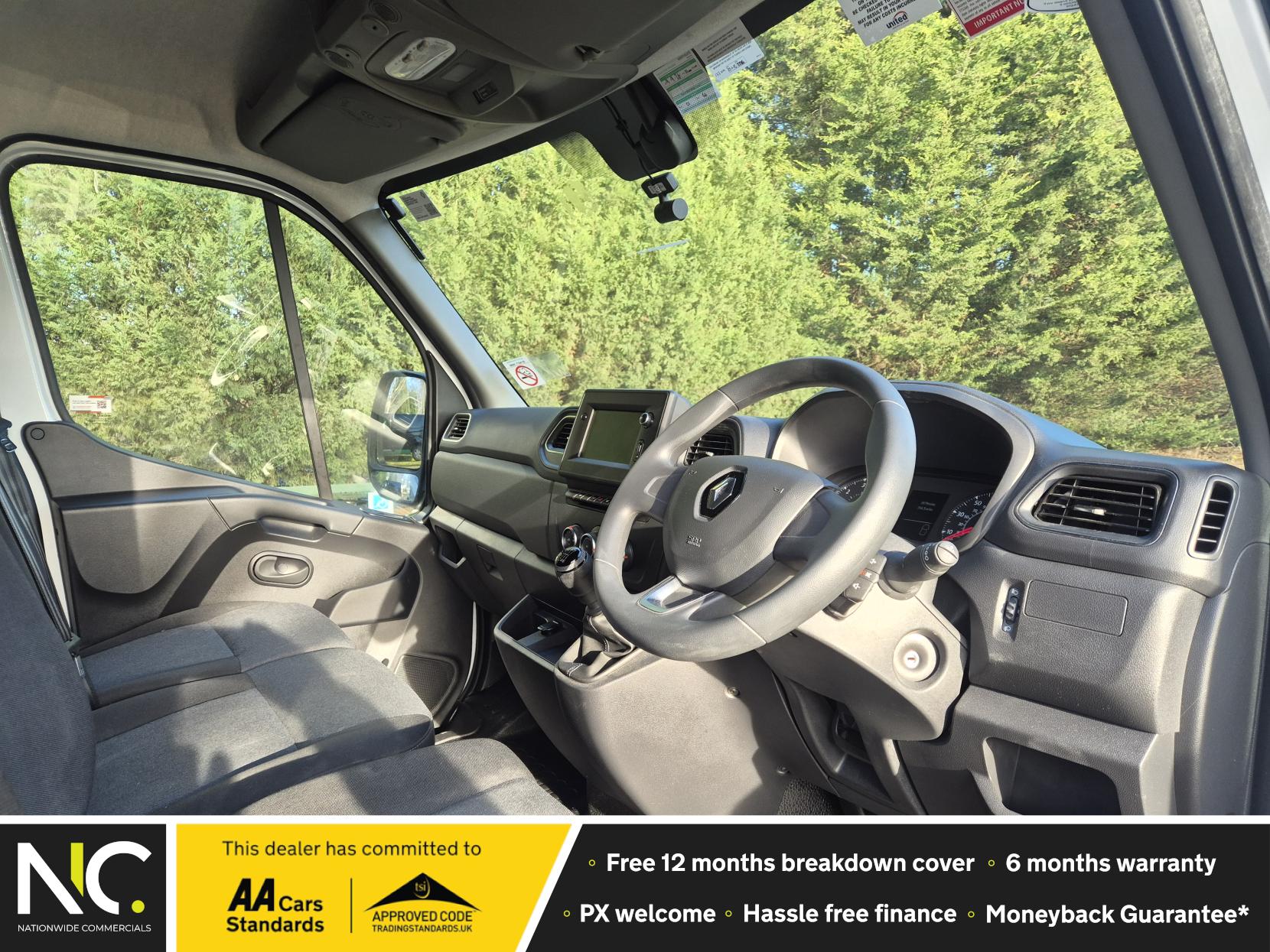 Renault Master 2.3 dCi 35 Advance Panel Van 4dr Diesel Manual FWD LWB Medium Roof Euro 6 (135 ps)