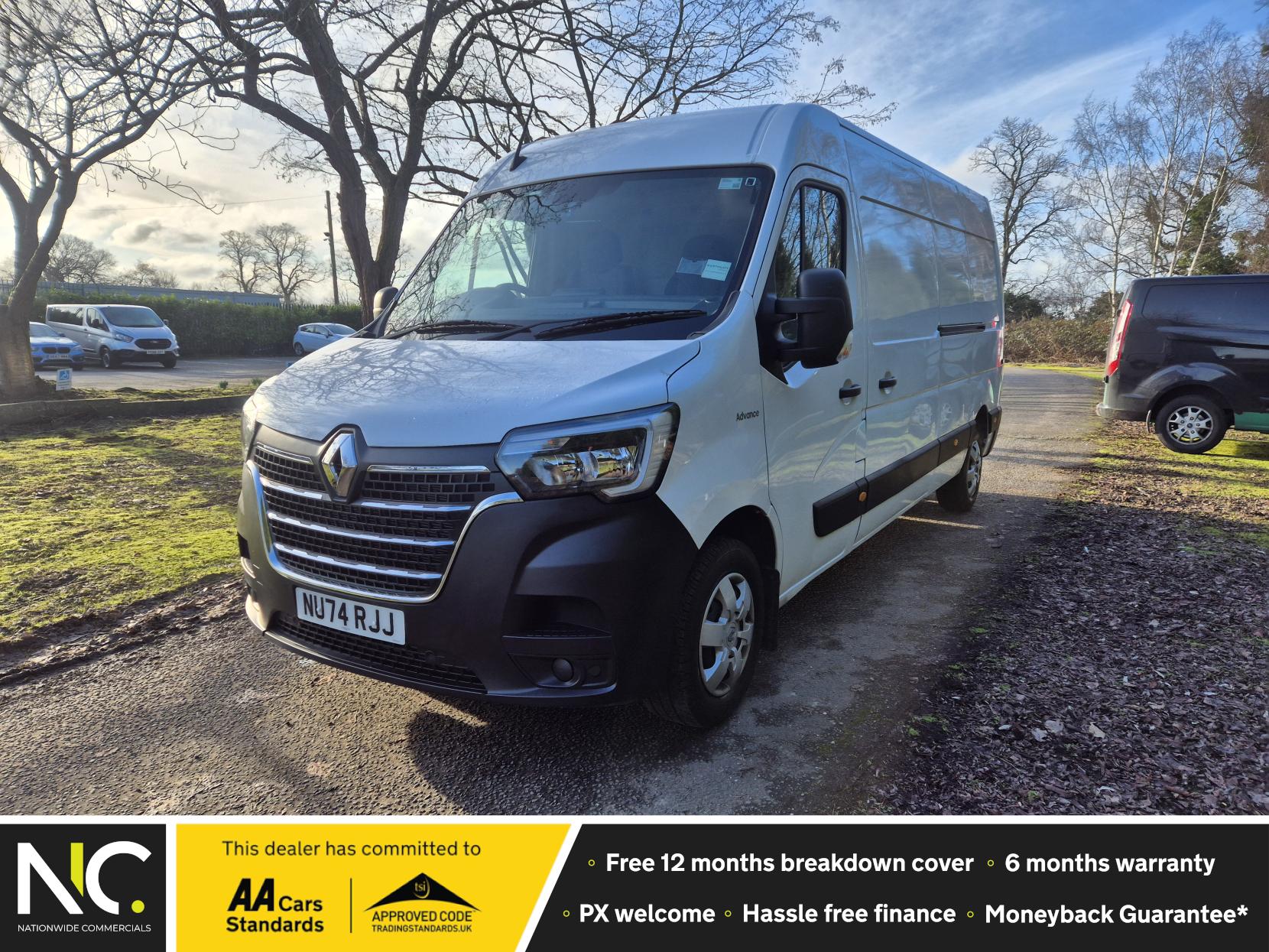 Renault Master 2.3 dCi 35 Advance Panel Van 4dr Diesel Manual FWD LWB Medium Roof Euro 6 (135 ps)