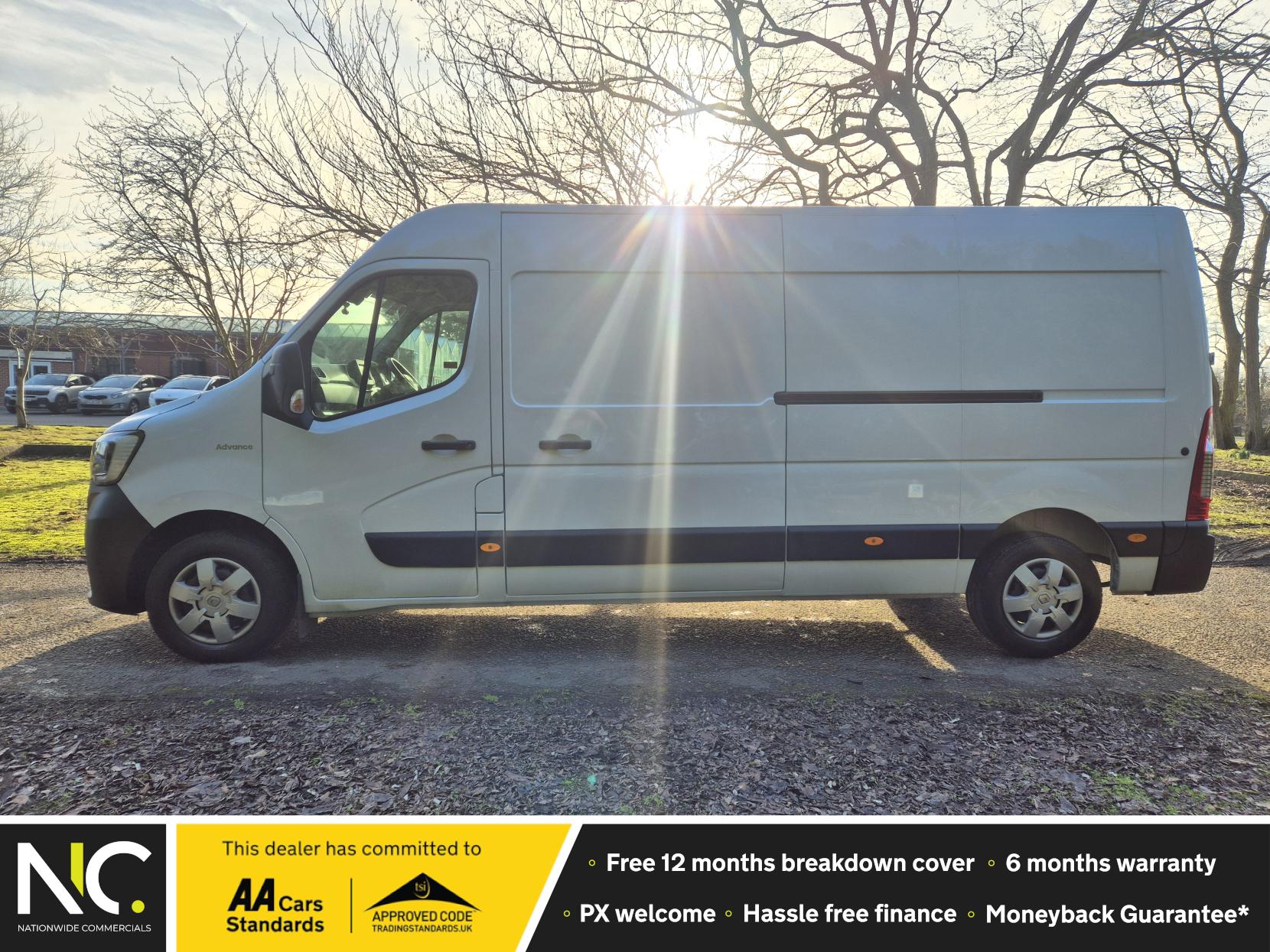 Renault Master 2.3 dCi 35 Advance Panel Van 4dr Diesel Manual FWD LWB Medium Roof Euro 6 (135 ps)