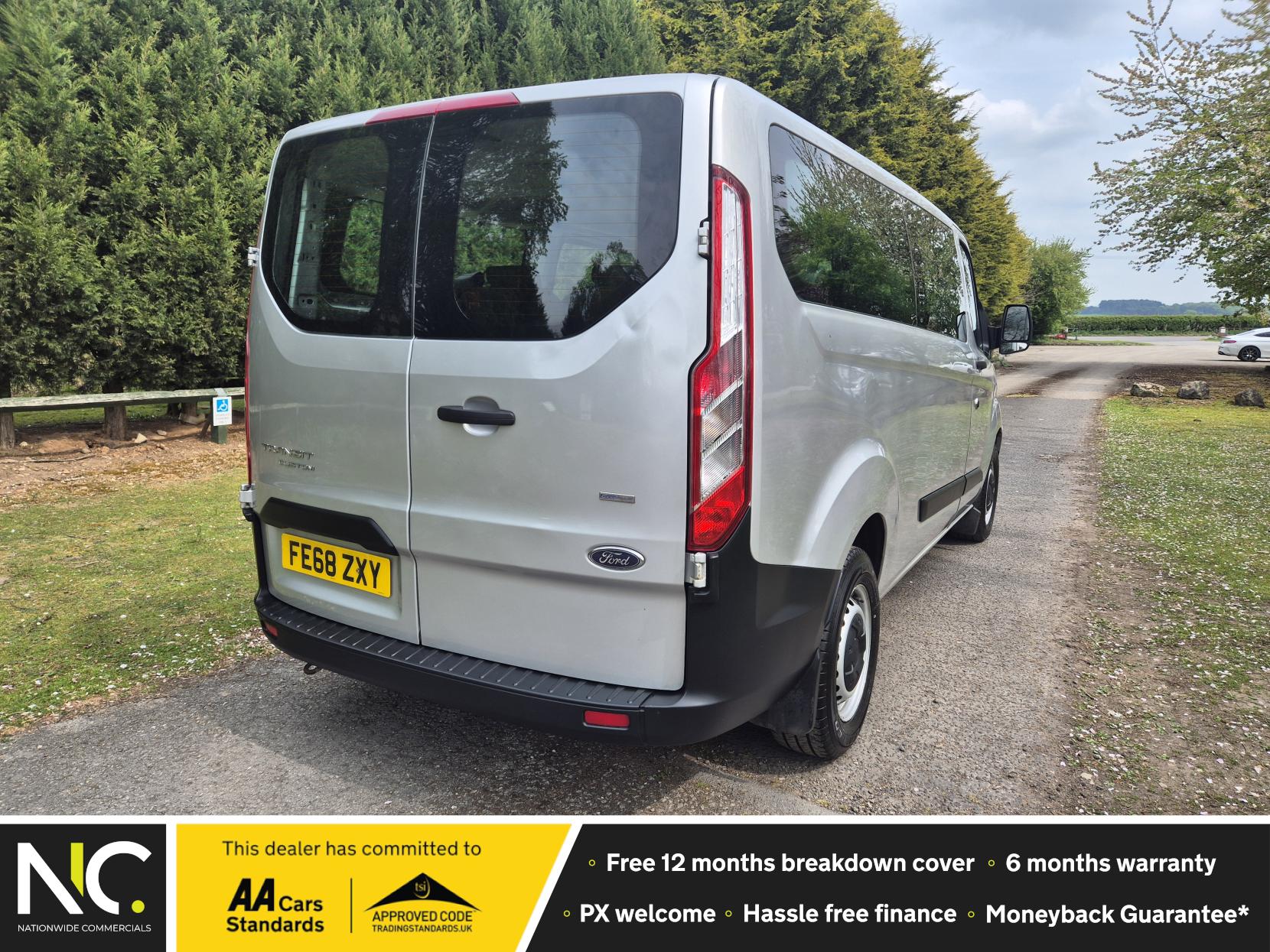 Ford Transit Custom 2.0 320 EcoBlue Kombi Double Cab 5dr Diesel Manual L2 H1 Euro 6 (s/s) (9 Seat) (130 ps)