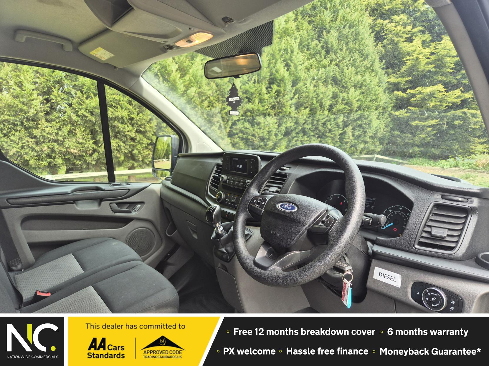 Ford Transit Custom 2.0 320 EcoBlue Kombi Double Cab 5dr Diesel Manual L2 H1 Euro 6 (s/s) (9 Seat) (130 ps)