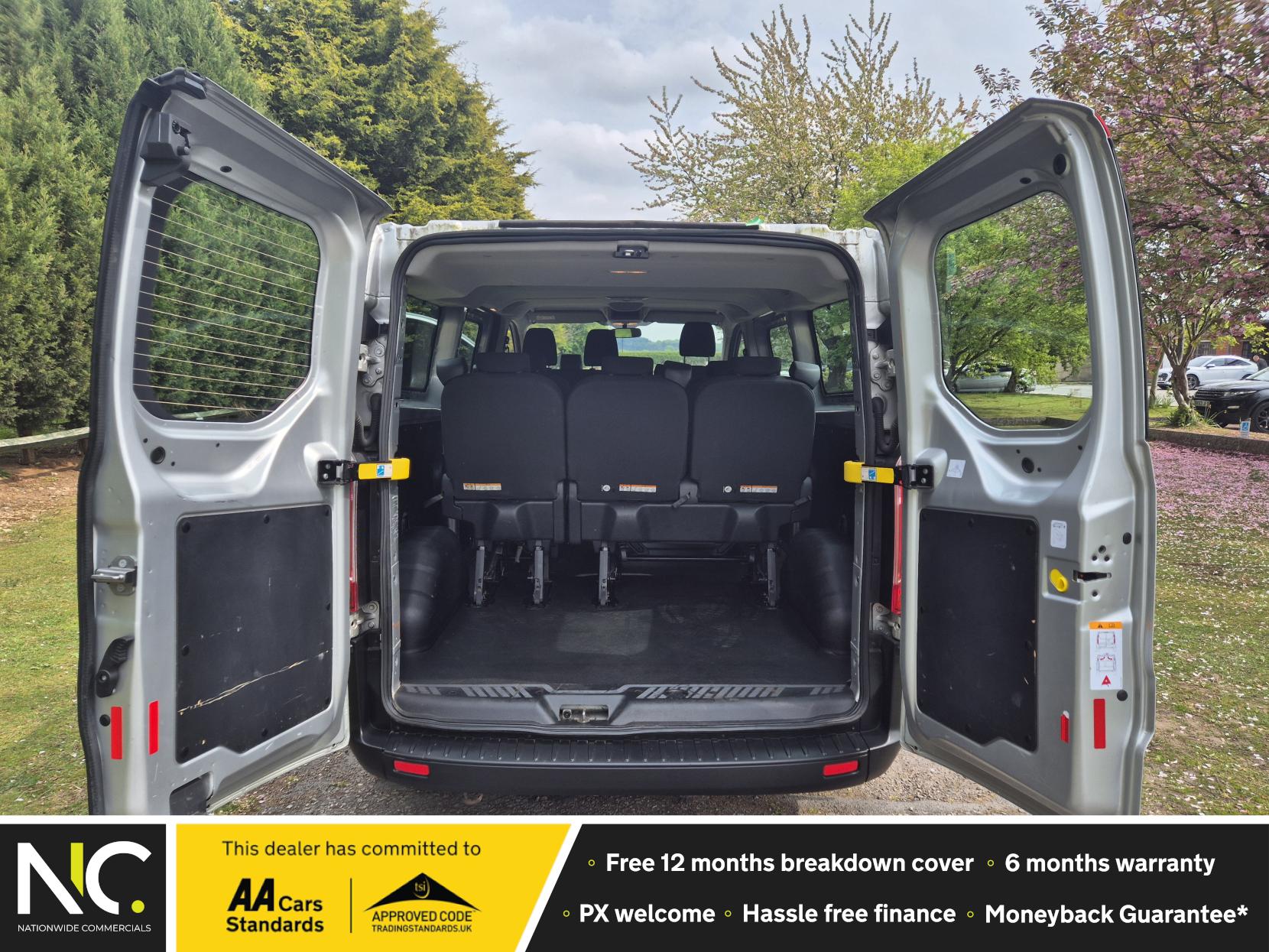 Ford Transit Custom 2.0 320 EcoBlue Kombi Double Cab 5dr Diesel Manual L2 H1 Euro 6 (s/s) (9 Seat) (130 ps)