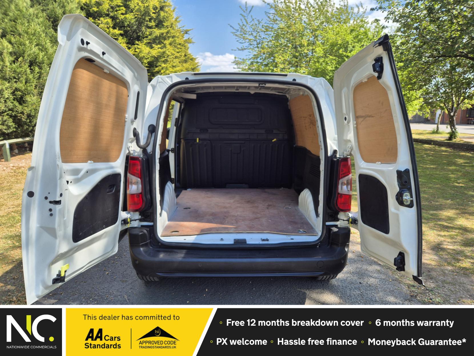 Peugeot Partner 1.5 BlueHDi 1000 Professional Standard Panel Van 5dr Diesel Manual SWB Euro 6 (100 bhp)
