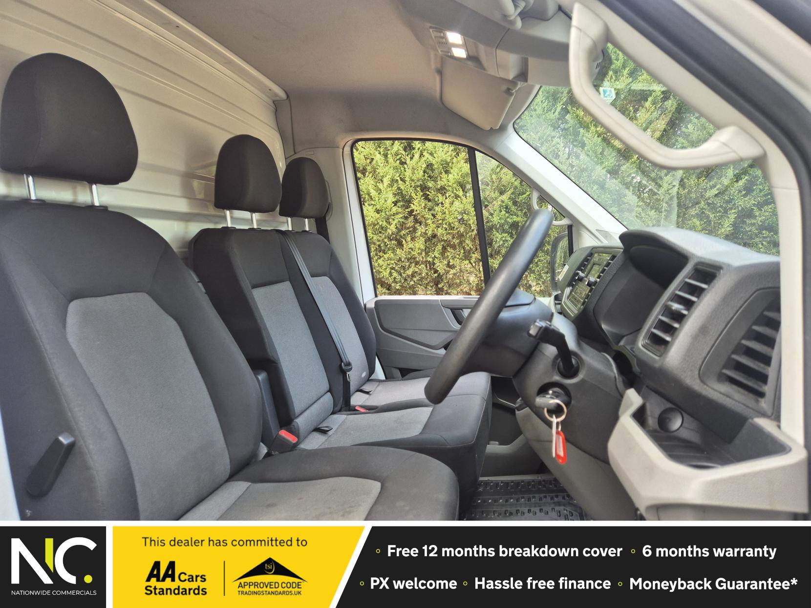 Volkswagen Crafter 2.0 TDI CR35 Startline Luton With Tail Lift 2dr Diesel Manual FWD LWB Euro 6 (140 ps)